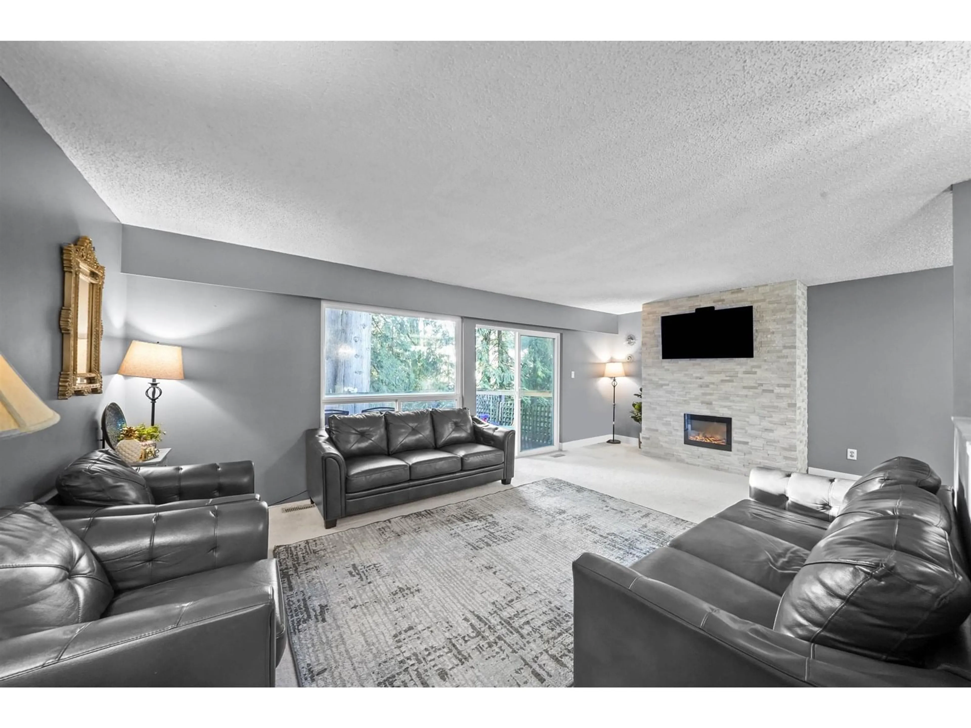 Living room with furniture, unknown for 8403 ARBOUR, Delta British Columbia V4C7H4