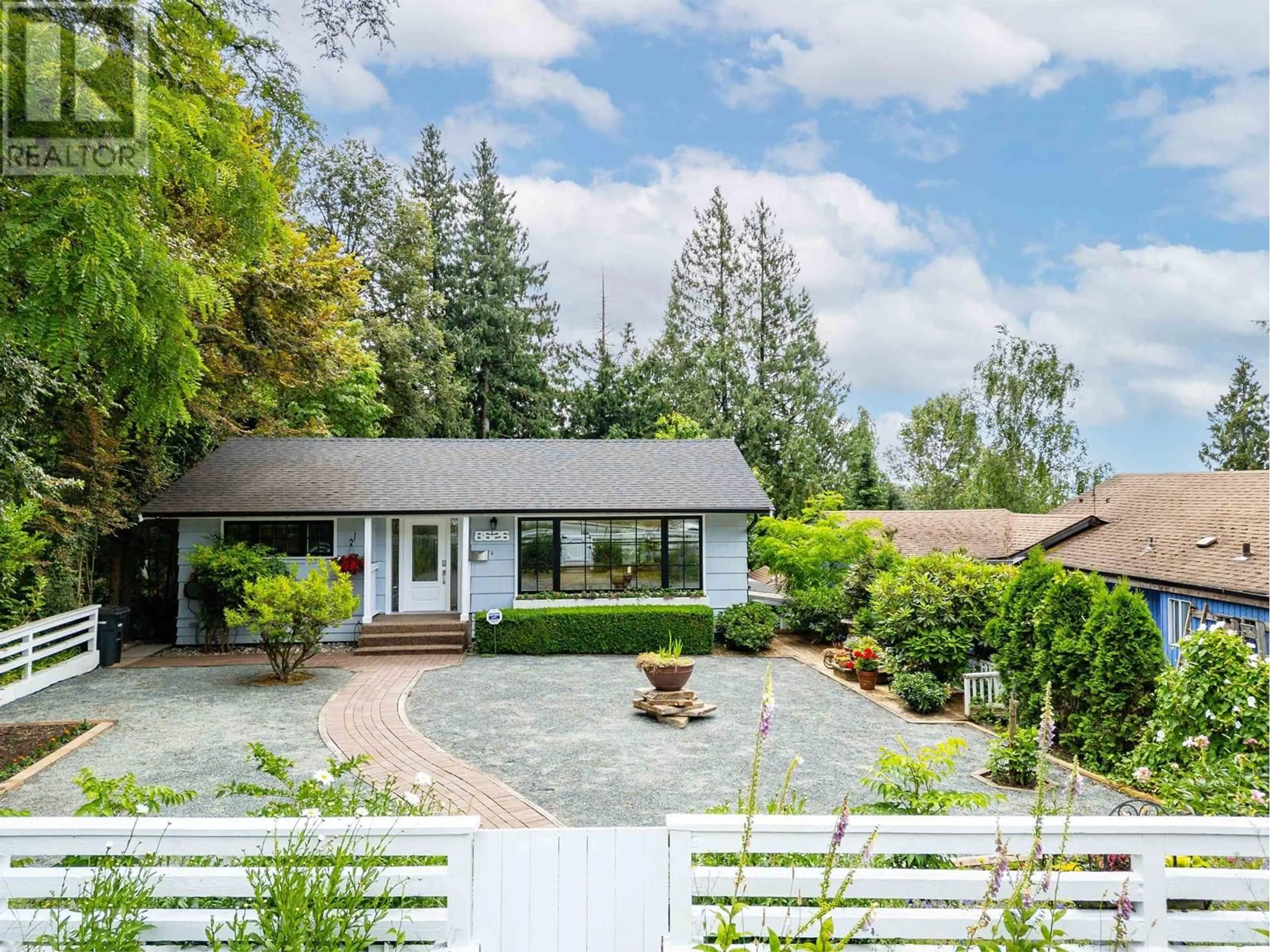 A pic from outside/outdoor area/front of a property/back of a property/a pic from drone, street for 8626 GILLEY AVENUE, Burnaby British Columbia V5J4Y5