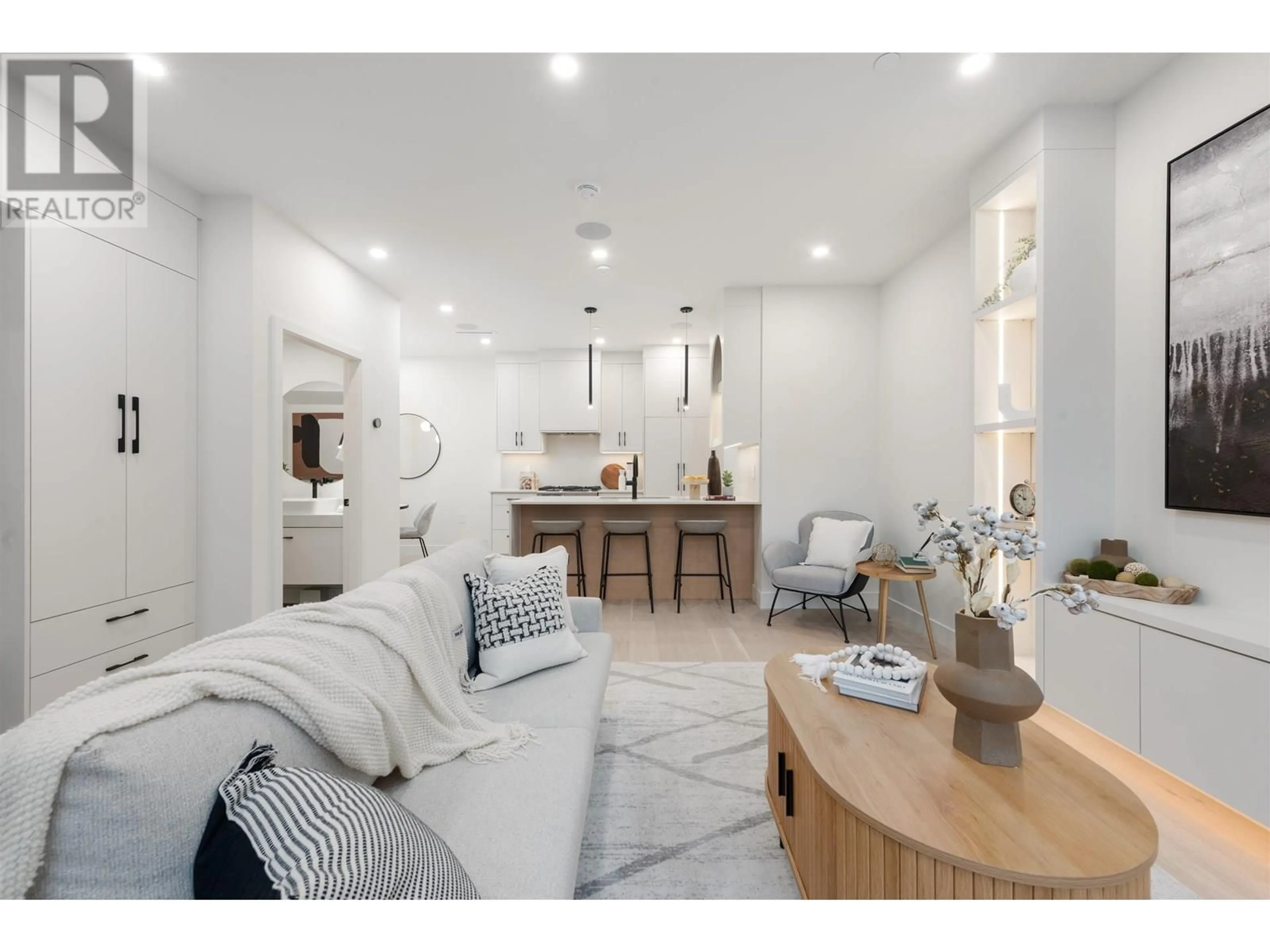 Open concept kitchen, ceramic/tile floor for 1 - 65 KING EDWARD AVENUE, Vancouver British Columbia V5V2B8