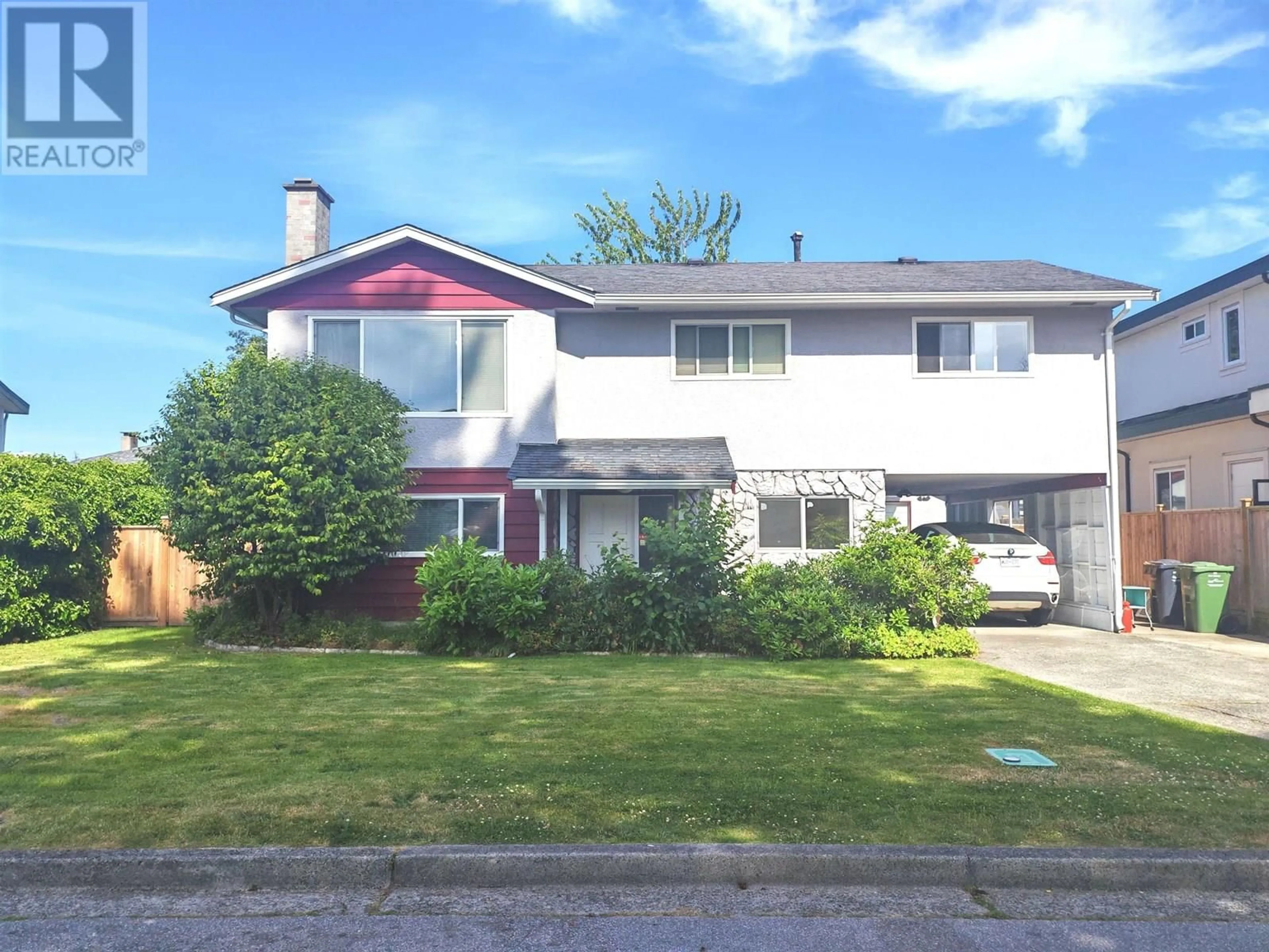 Home with vinyl exterior material, street for 6060 OTTER PLACE, Richmond British Columbia V7C4A9