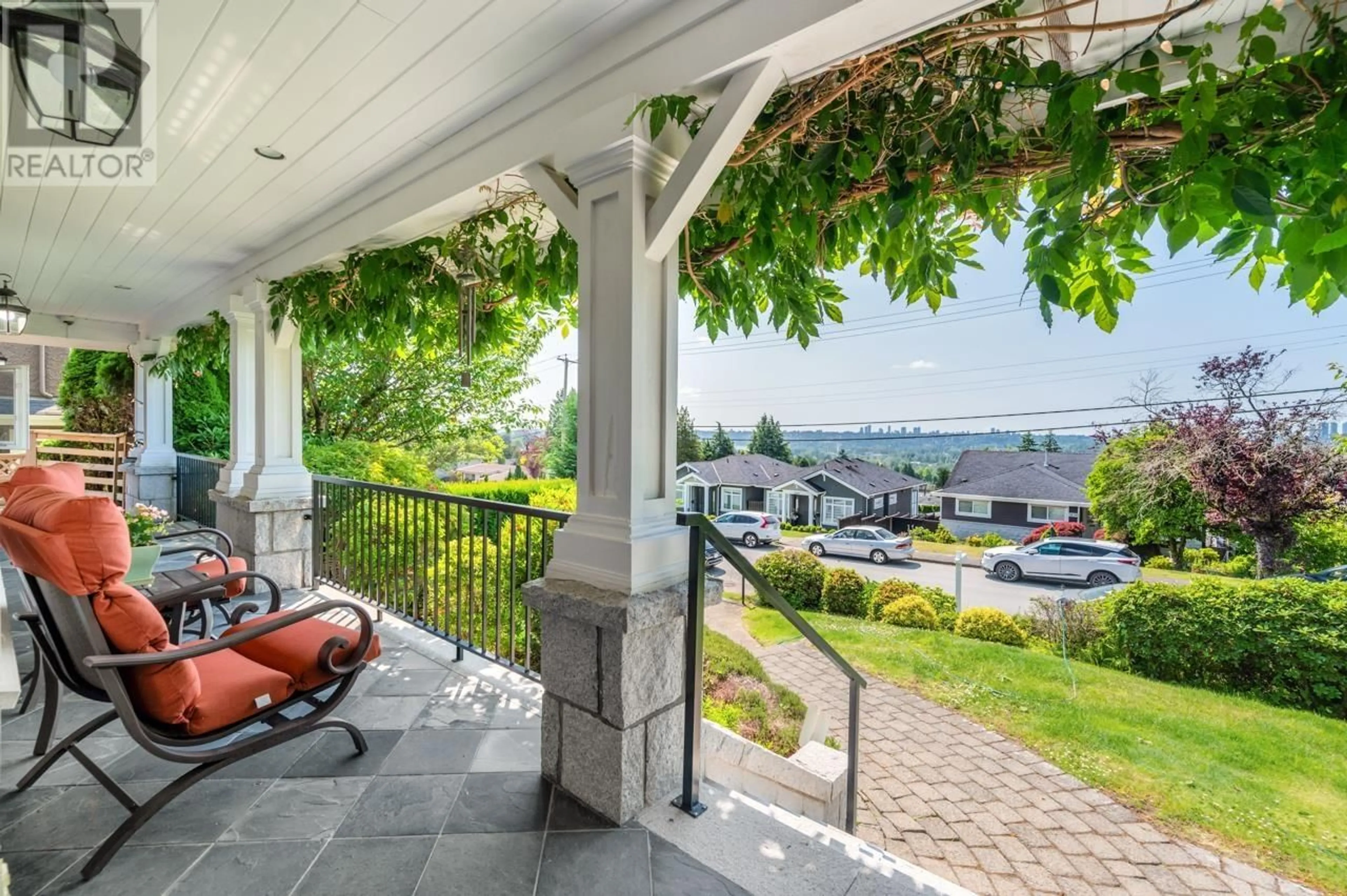 Patio, water/lake/river/ocean view for 5953 KITCHENER STREET, Burnaby British Columbia V5B2J3