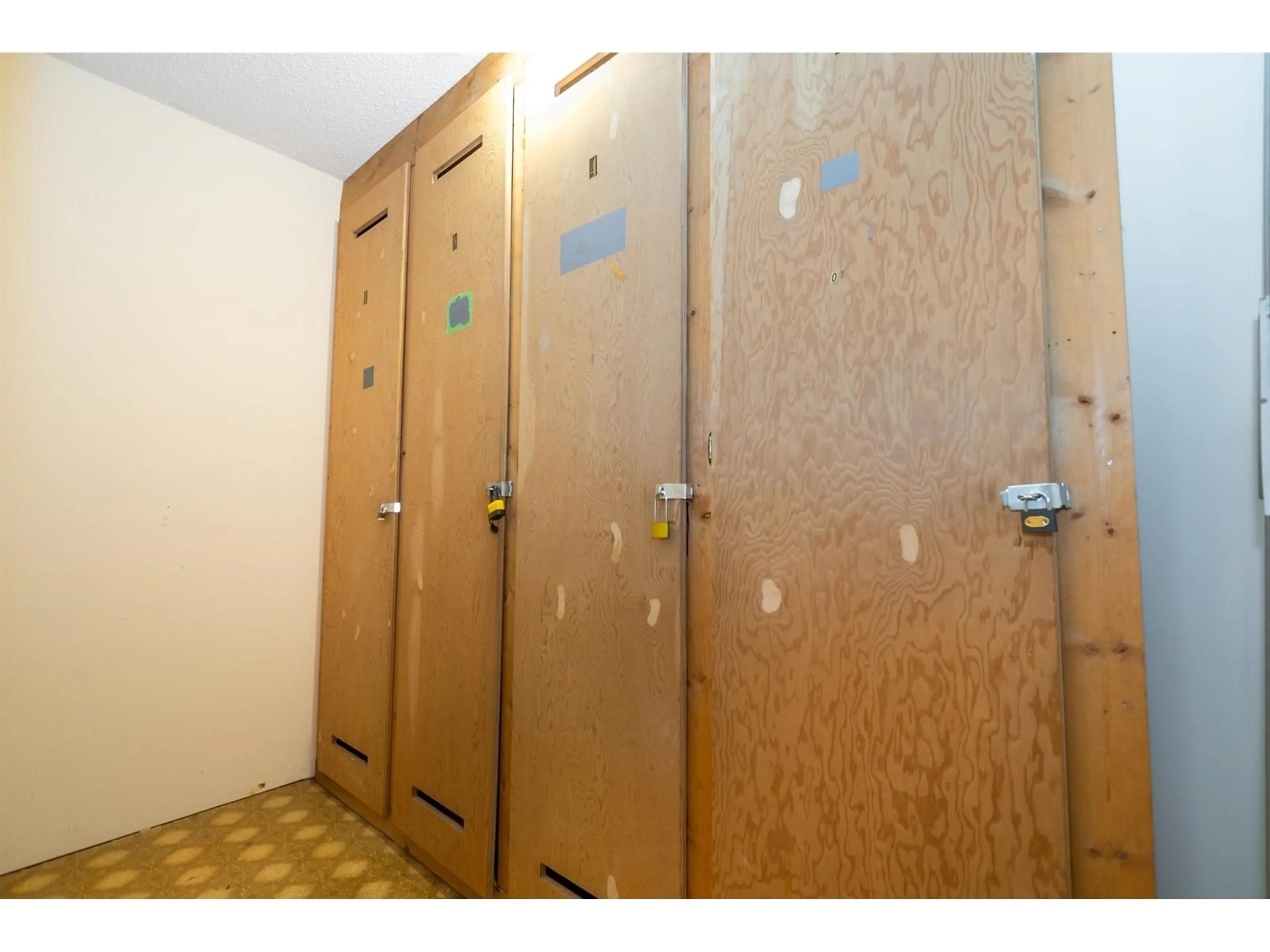 Storage room or clothes room or walk-in closet for 107 - 9417 NOWELL STREET, Chilliwack British Columbia V2P7M4