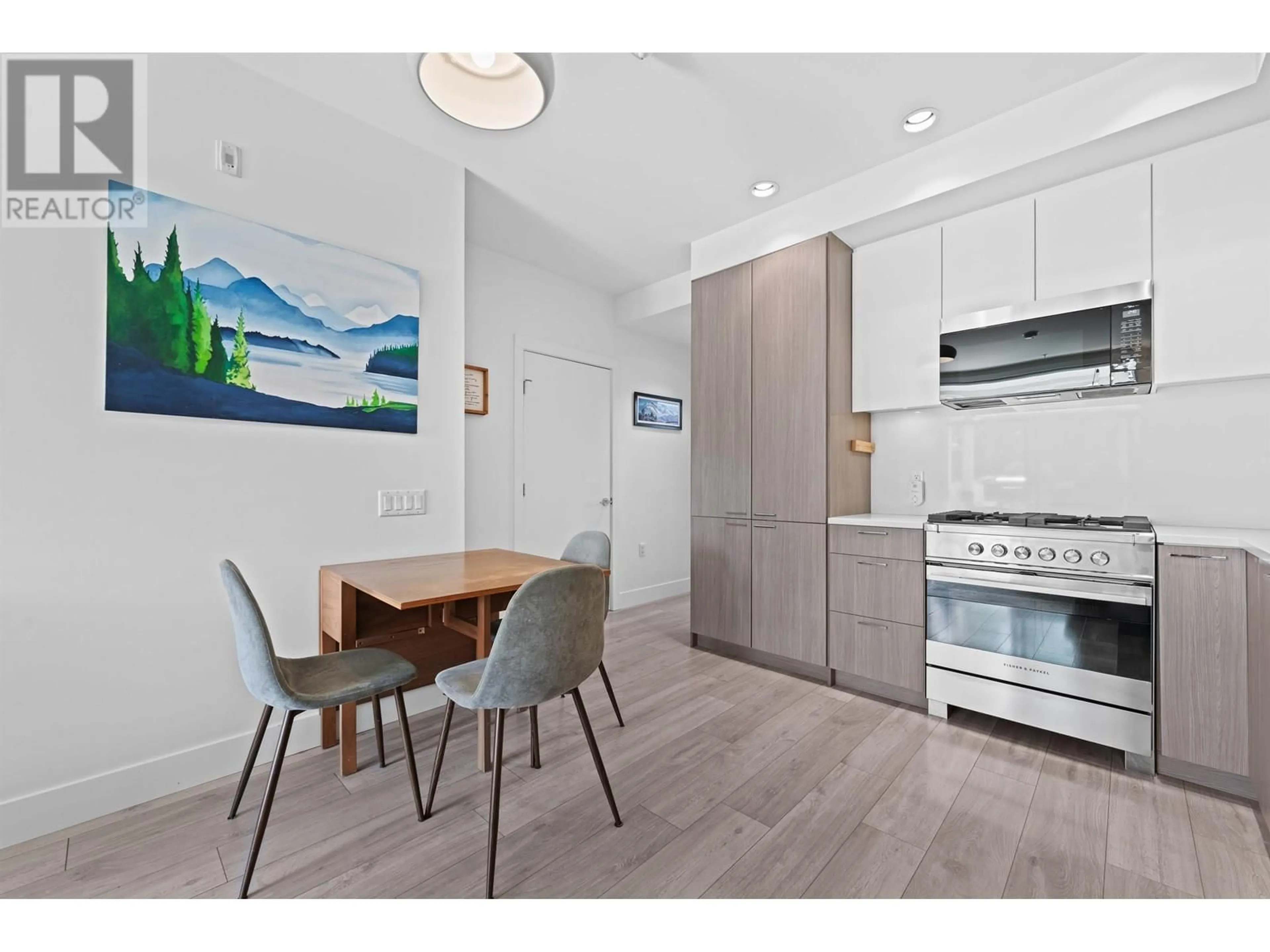 Open concept kitchen, unknown for 201 - 3420 ST. CATHERINES STREET, Vancouver British Columbia V5V3C4