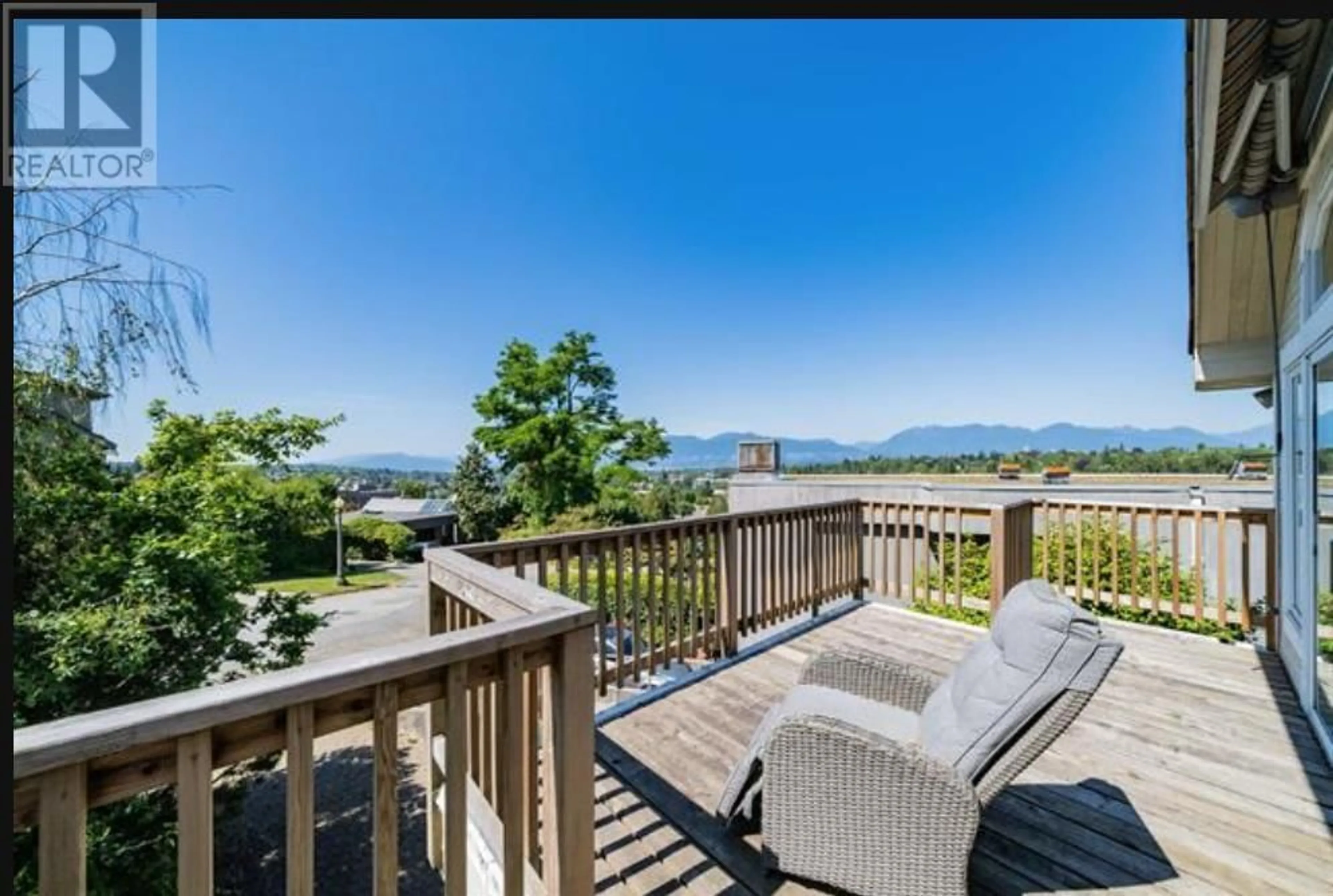 Unknown for 1997 35 AVENUE, Vancouver British Columbia V6M1H8