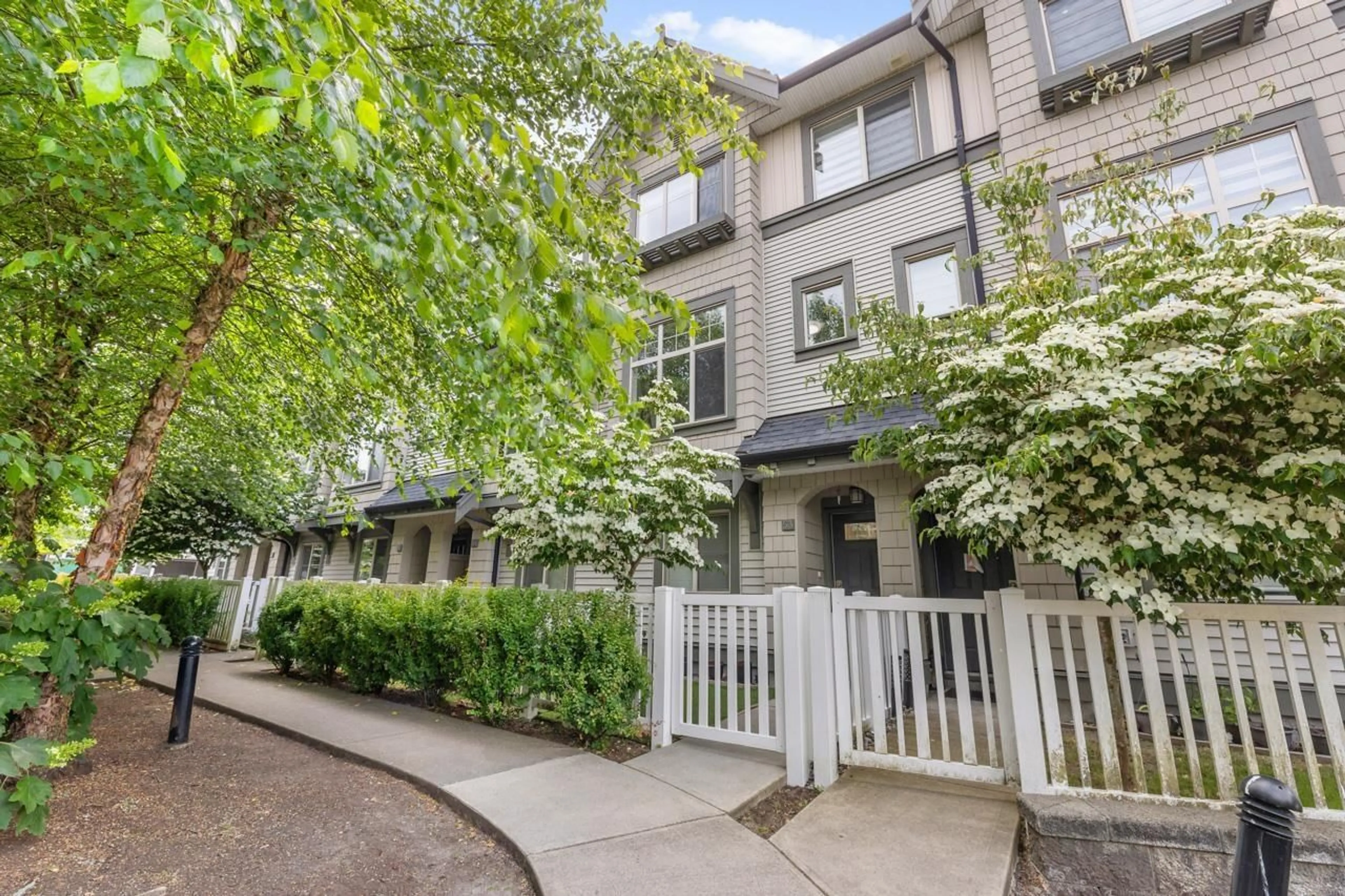 Patio, street for 53 - 31098 WESTRIDGE, Abbotsford British Columbia V2T0C2