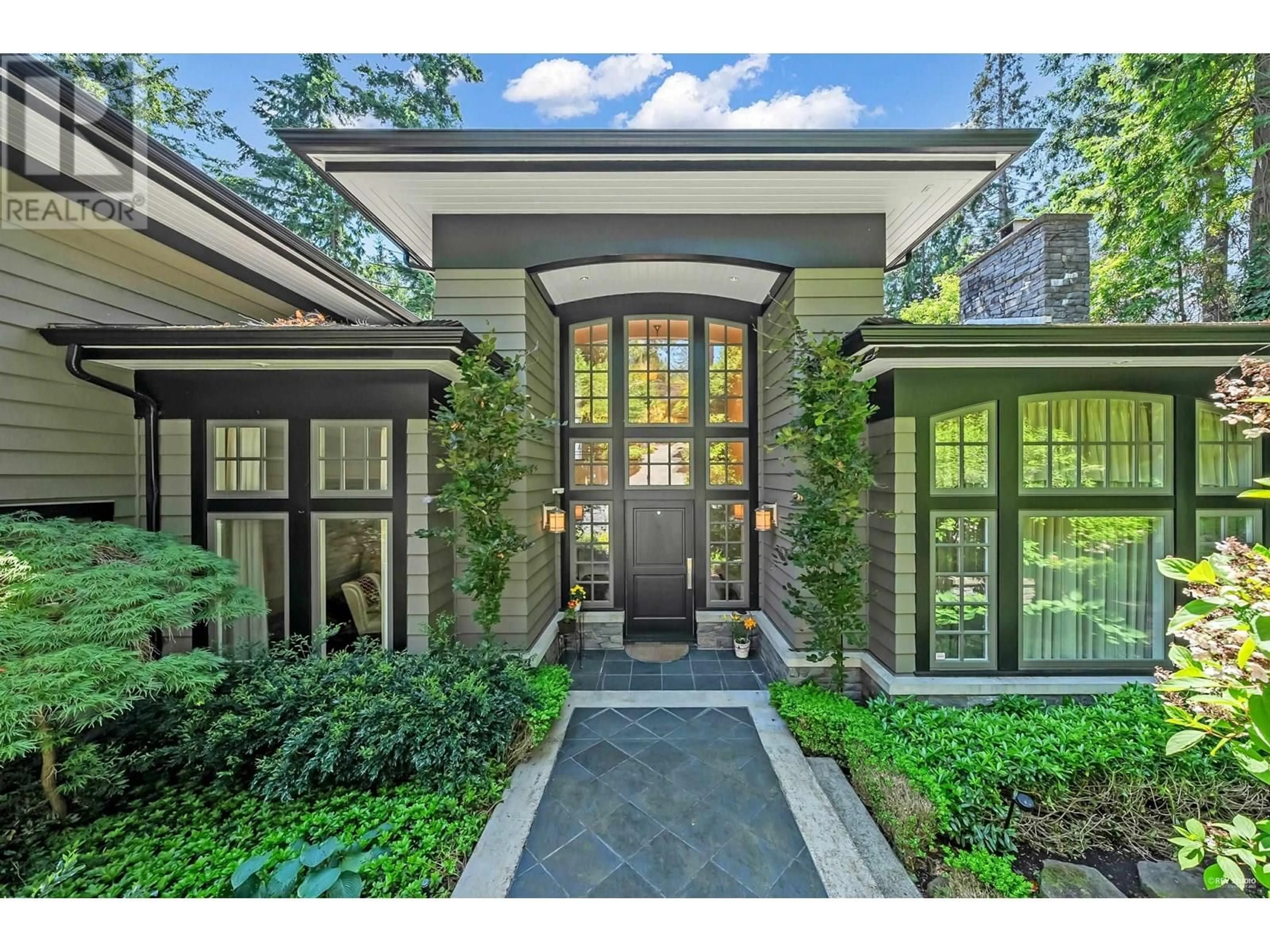 Unknown for 4668 CLOVELLY WALK, Vancouver British Columbia V7W1H5