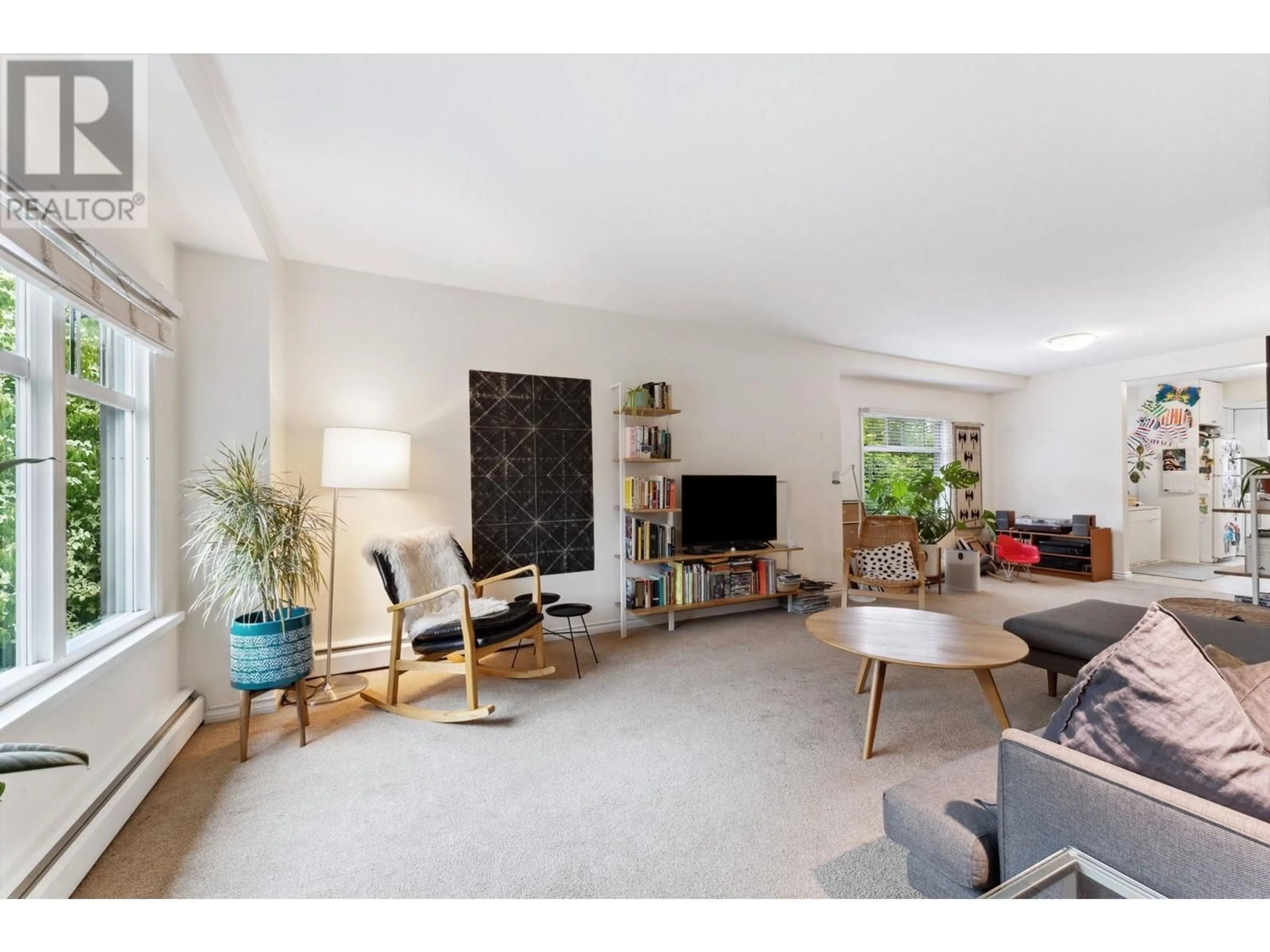 Living room with furniture, unknown for 2846 TRINITY STREET, Vancouver British Columbia V5K1E9