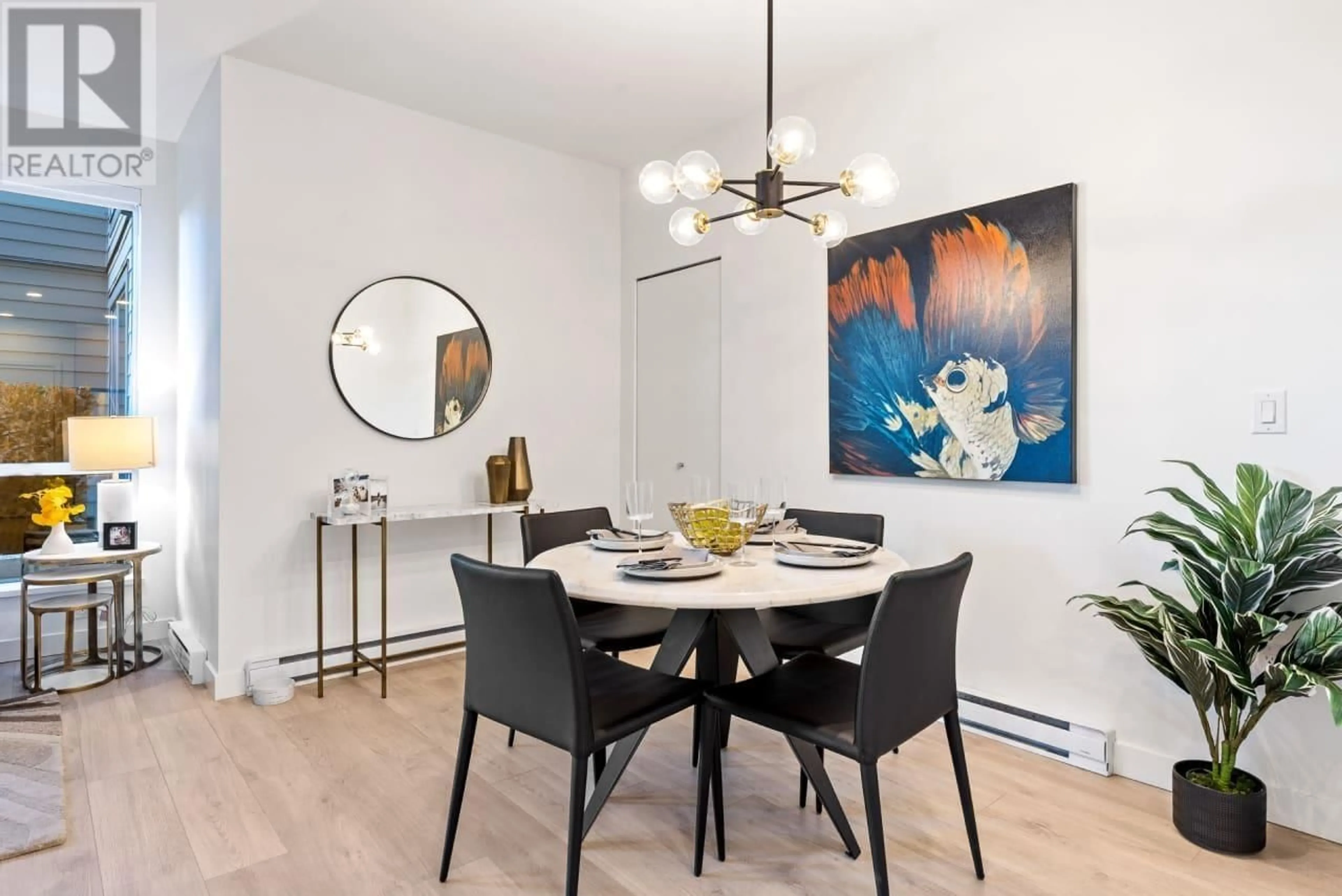 Dining room, wood/laminate floor for 307 - 7599 15 STREET, Burnaby British Columbia V3N0H9