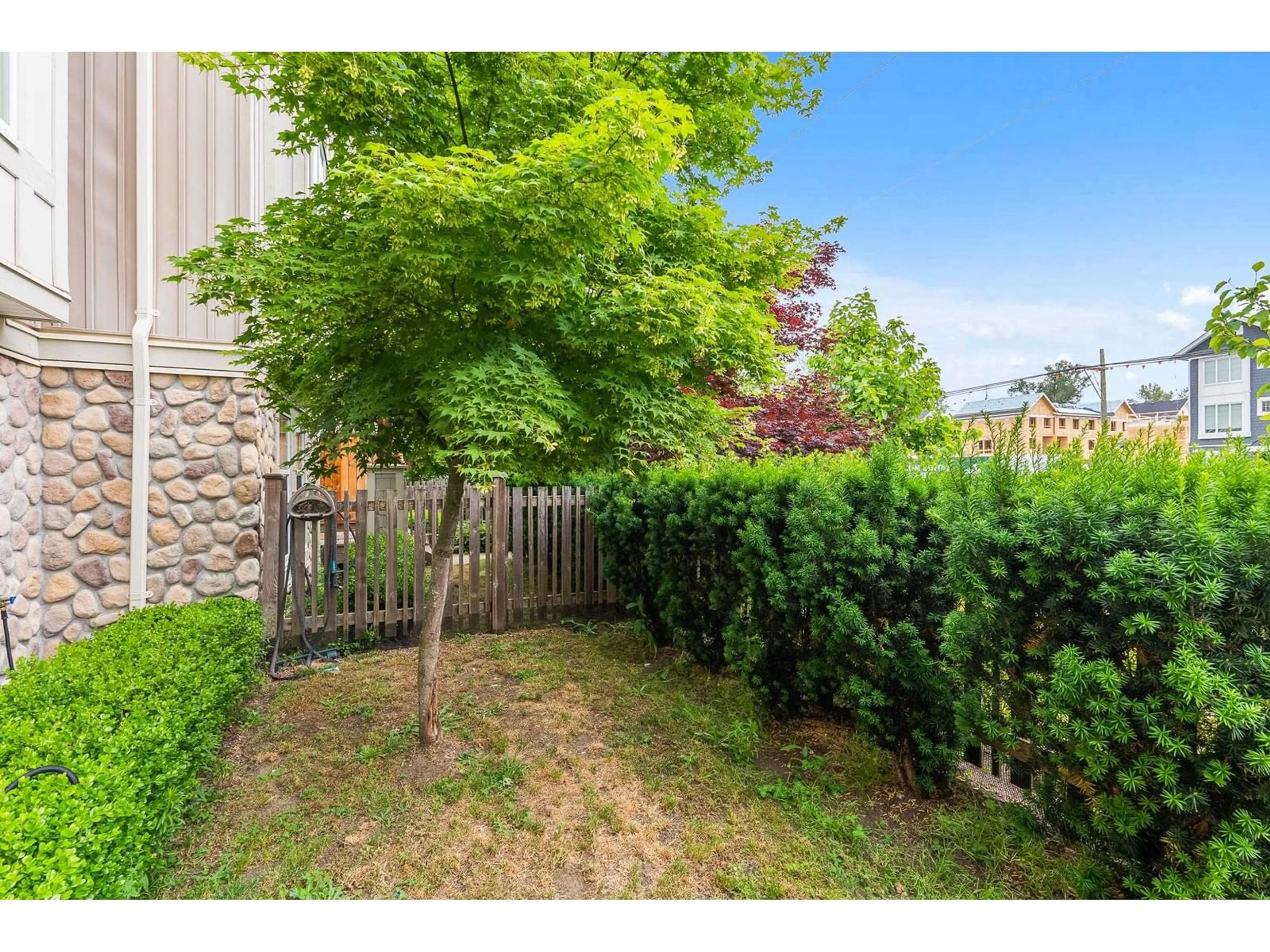 Patio, street for 4 - 20498 82, Langley British Columbia V2Y0V1
