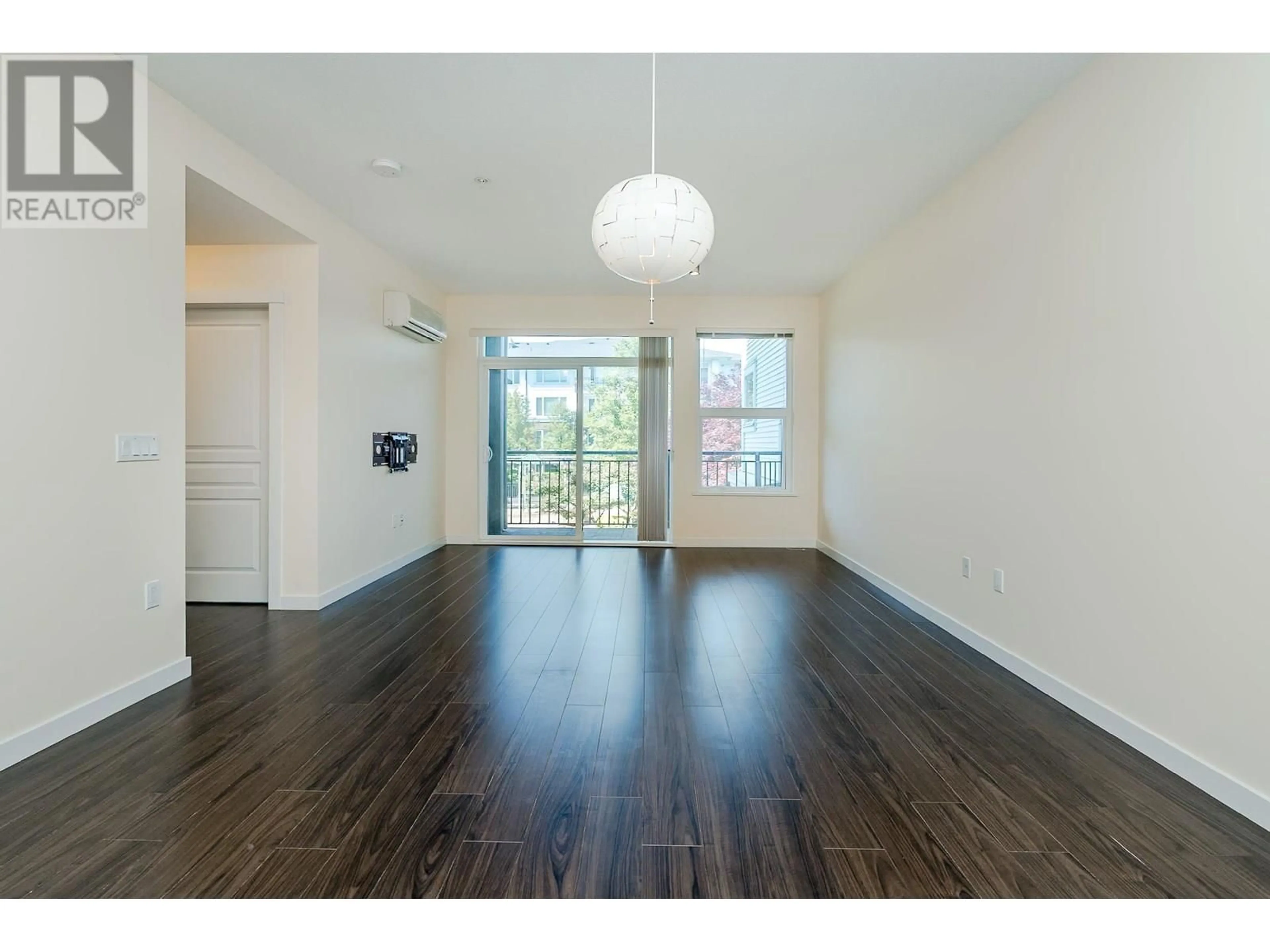 A pic of a room for 222 - 9399 ODLIN ROAD, Richmond British Columbia V6X0J6