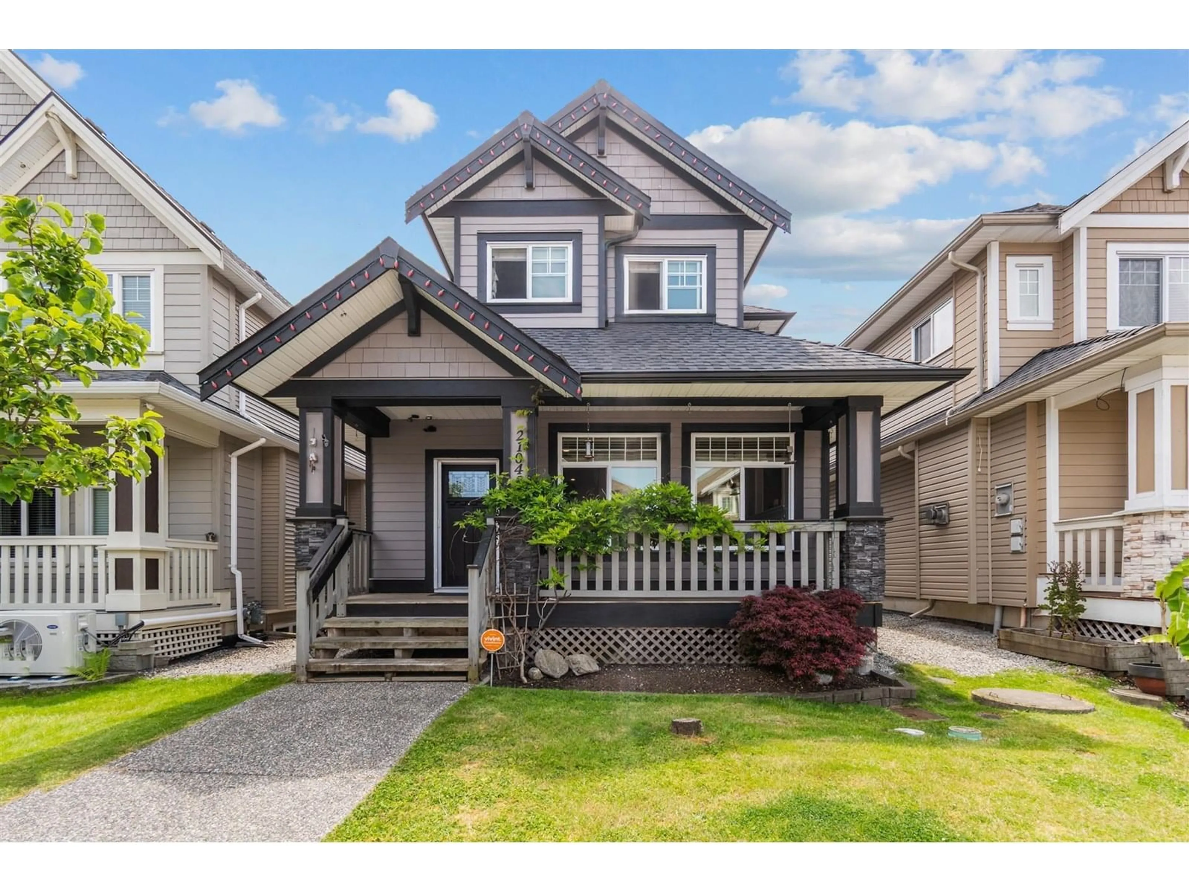 Home with vinyl exterior material, street for 21048 80A, Langley British Columbia V2Y0J4
