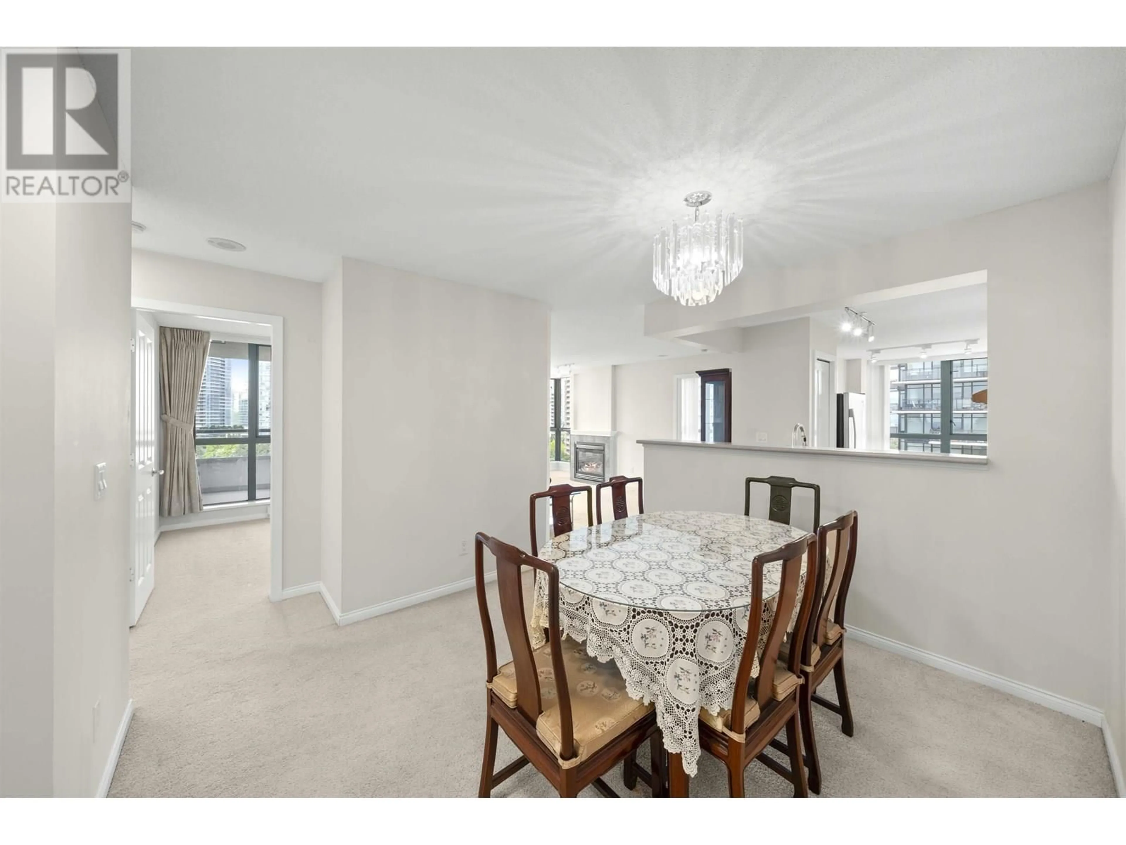 Dining room, unknown for 1001 - 4788 HAZEL STREET, Burnaby British Columbia V5H4V9