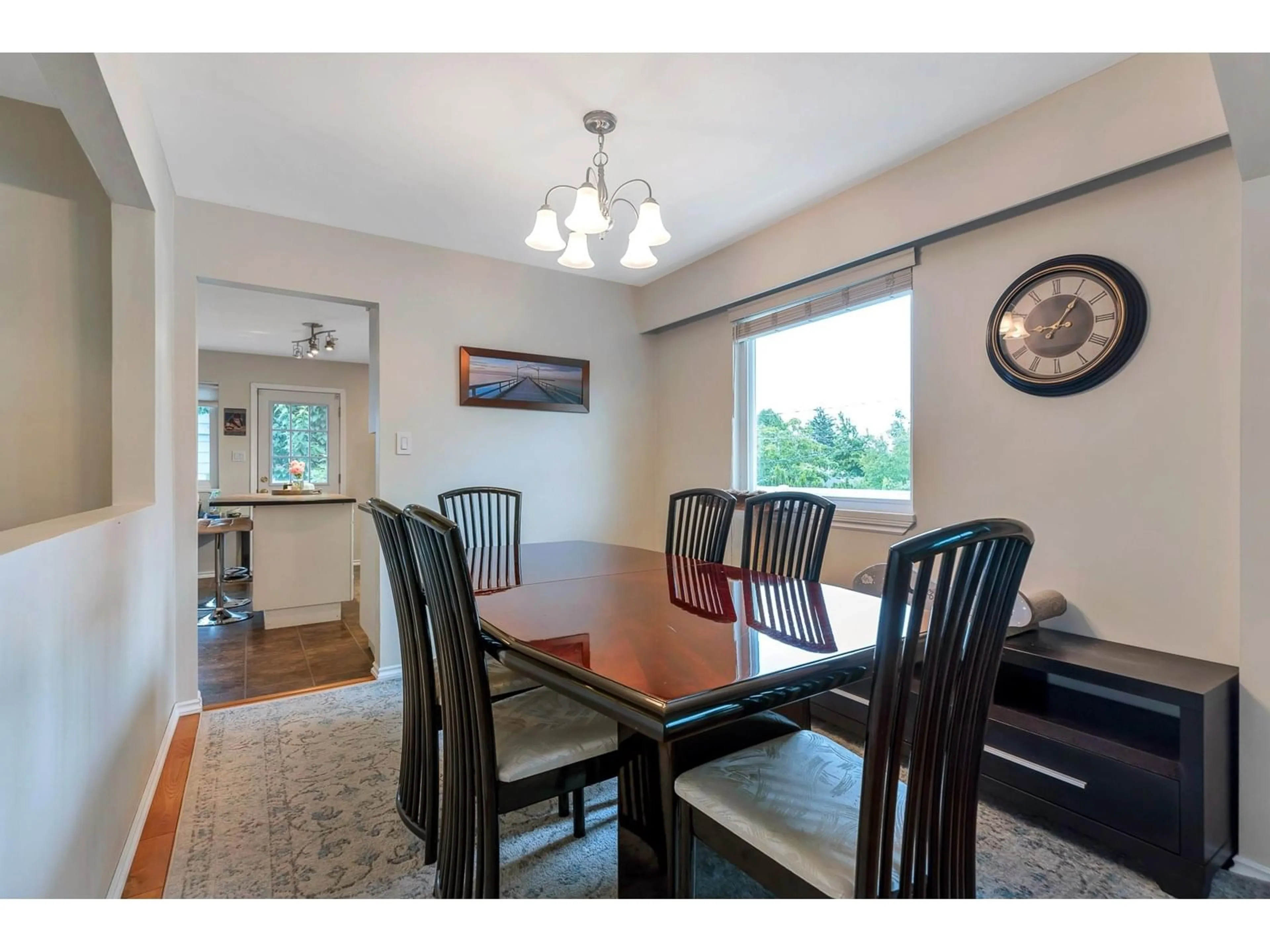 Dining room, wood/laminate floor for 15367 20A, Surrey British Columbia V4A5G3