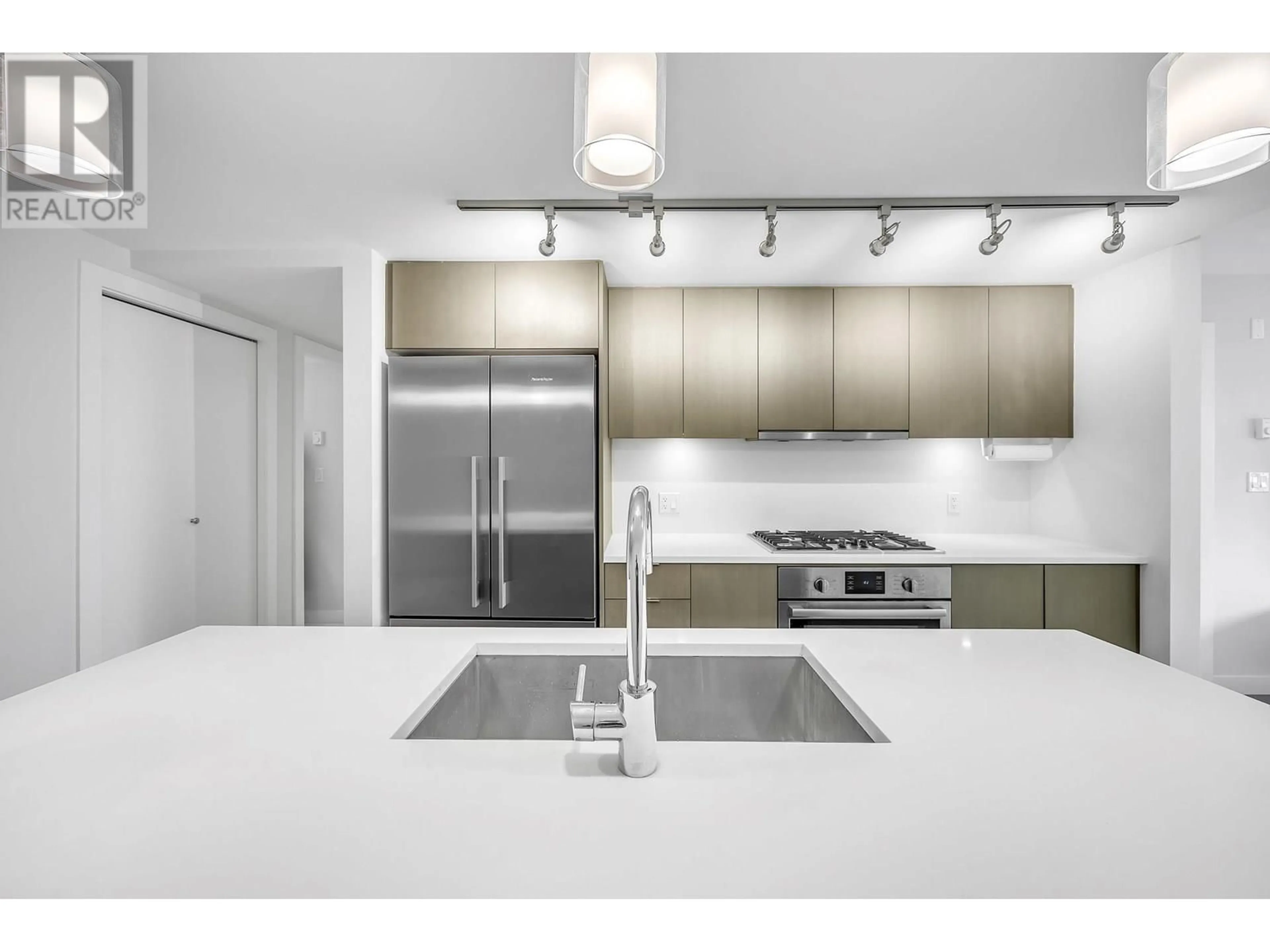 Unknown for 311 - 5555 DUNBAR STREET, Vancouver British Columbia V6N1W5