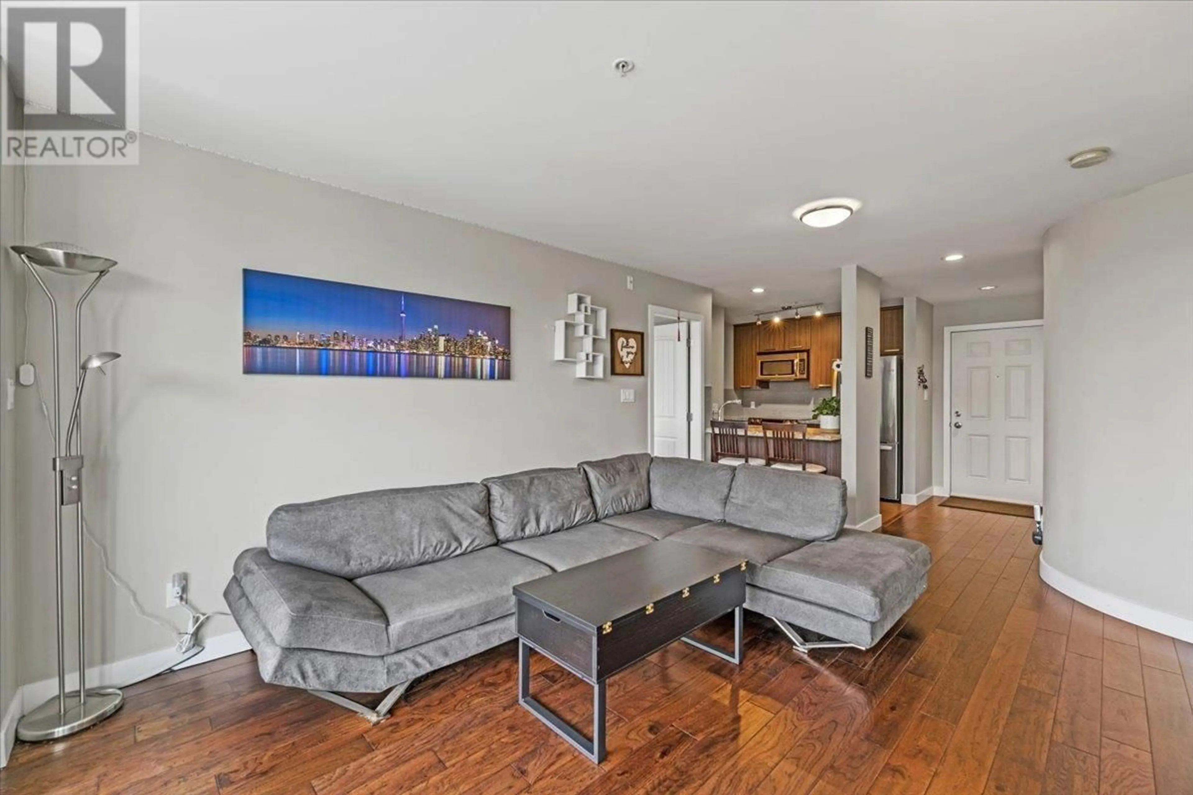 Living room with furniture, unknown for 409 - 3255 SMITH AVENUE, Burnaby British Columbia V5G0B5