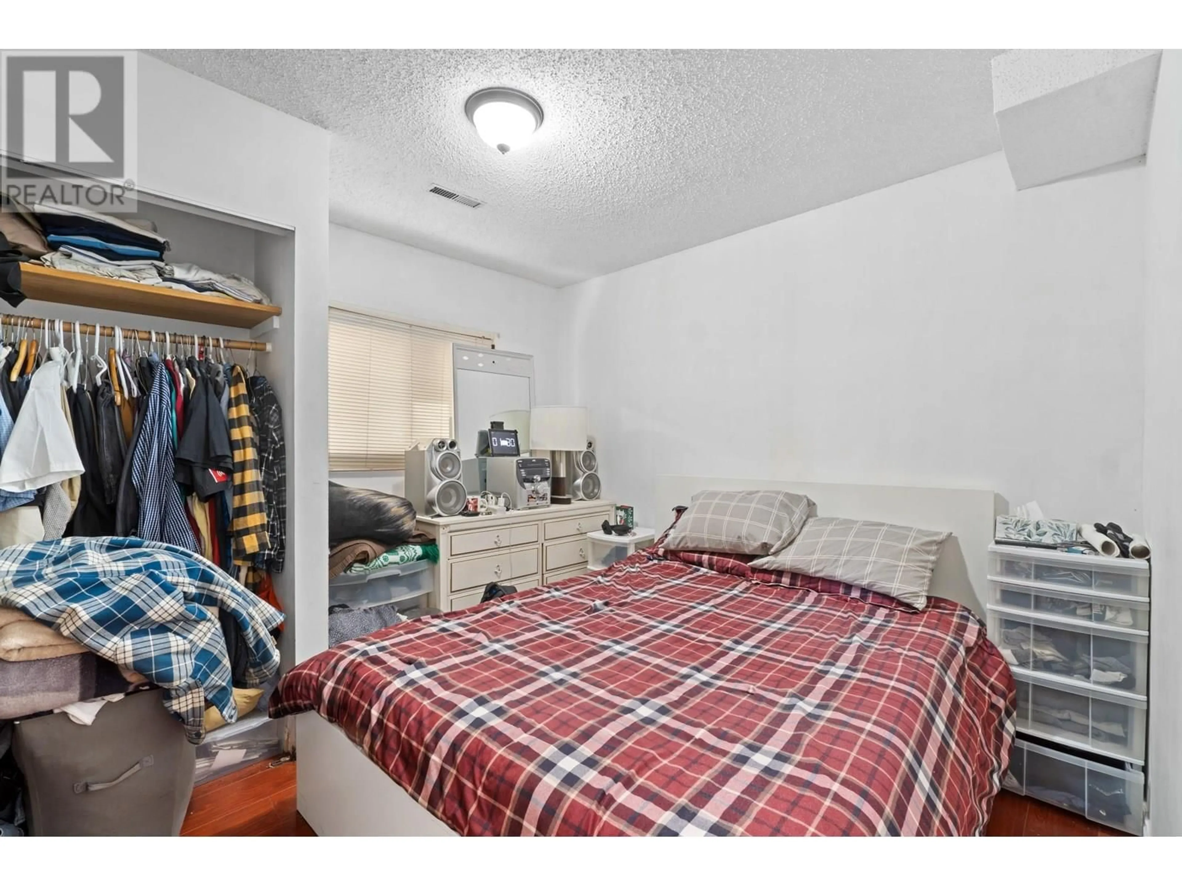 A pic of a room for 473 45TH AVENUE, Vancouver British Columbia V5W1X5