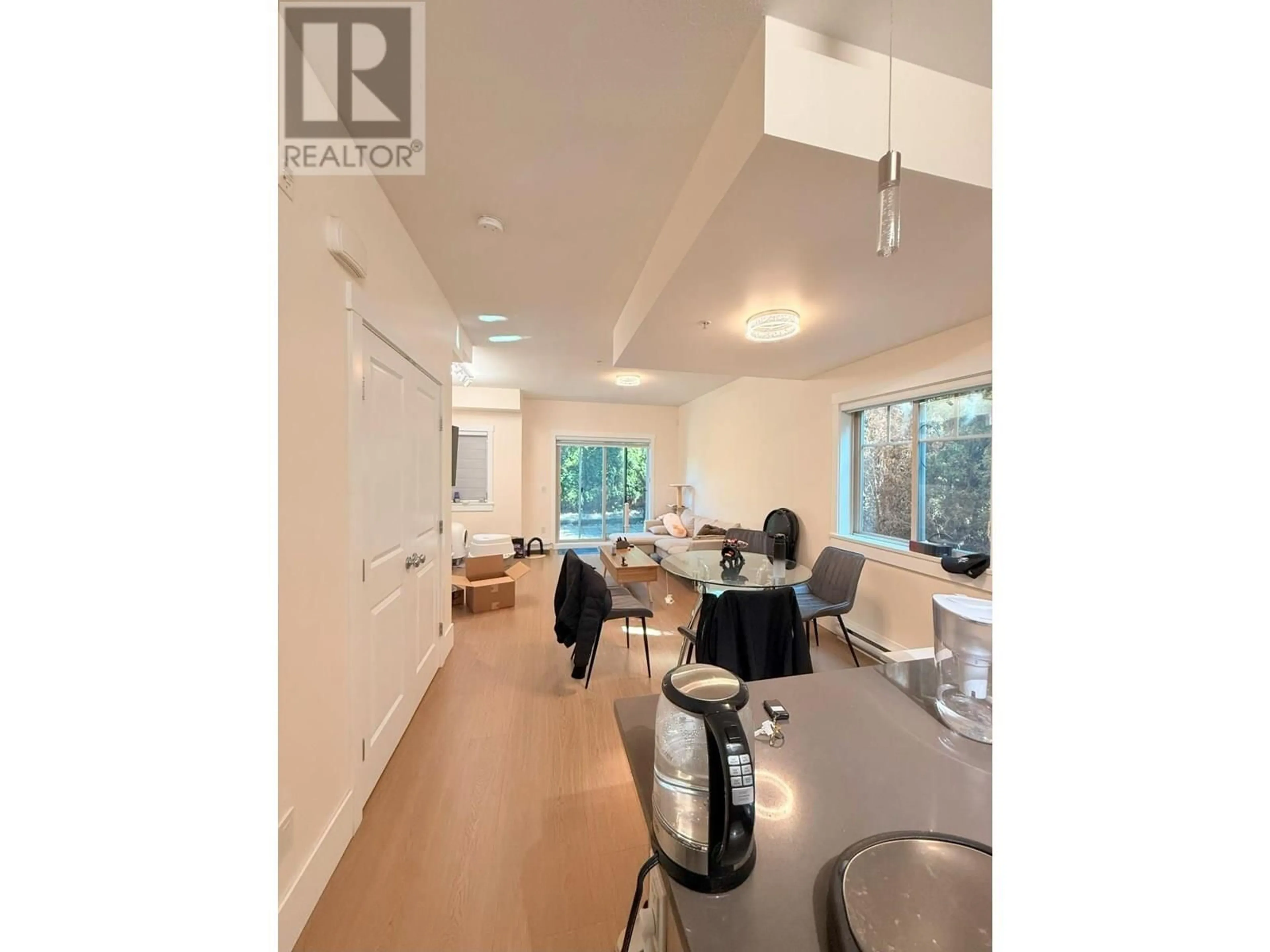 Unknown for 107 - 7168 STRIDE AVENUE, Burnaby British Columbia V3N1T7