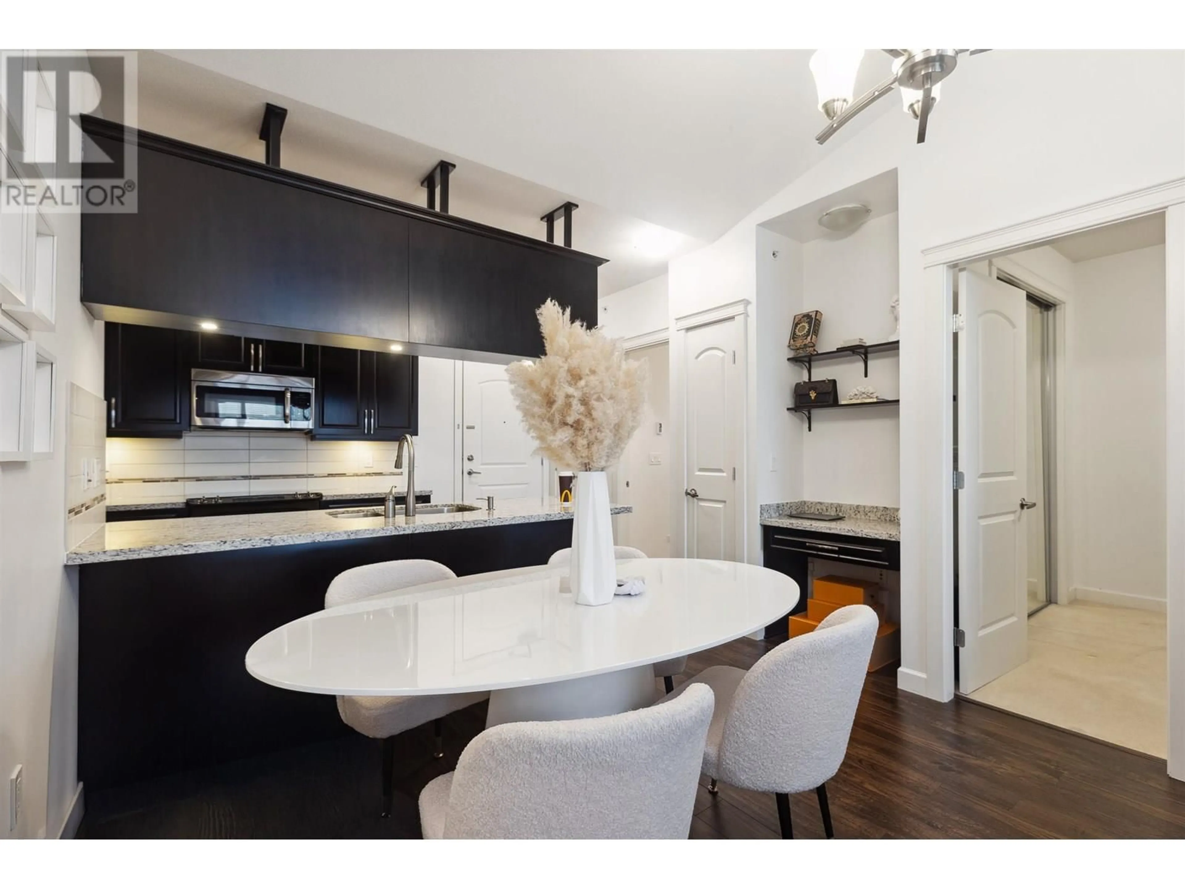 Open concept kitchen, unknown for 412 - 12635 190A STREET, Pitt Meadows British Columbia V3Y0E8