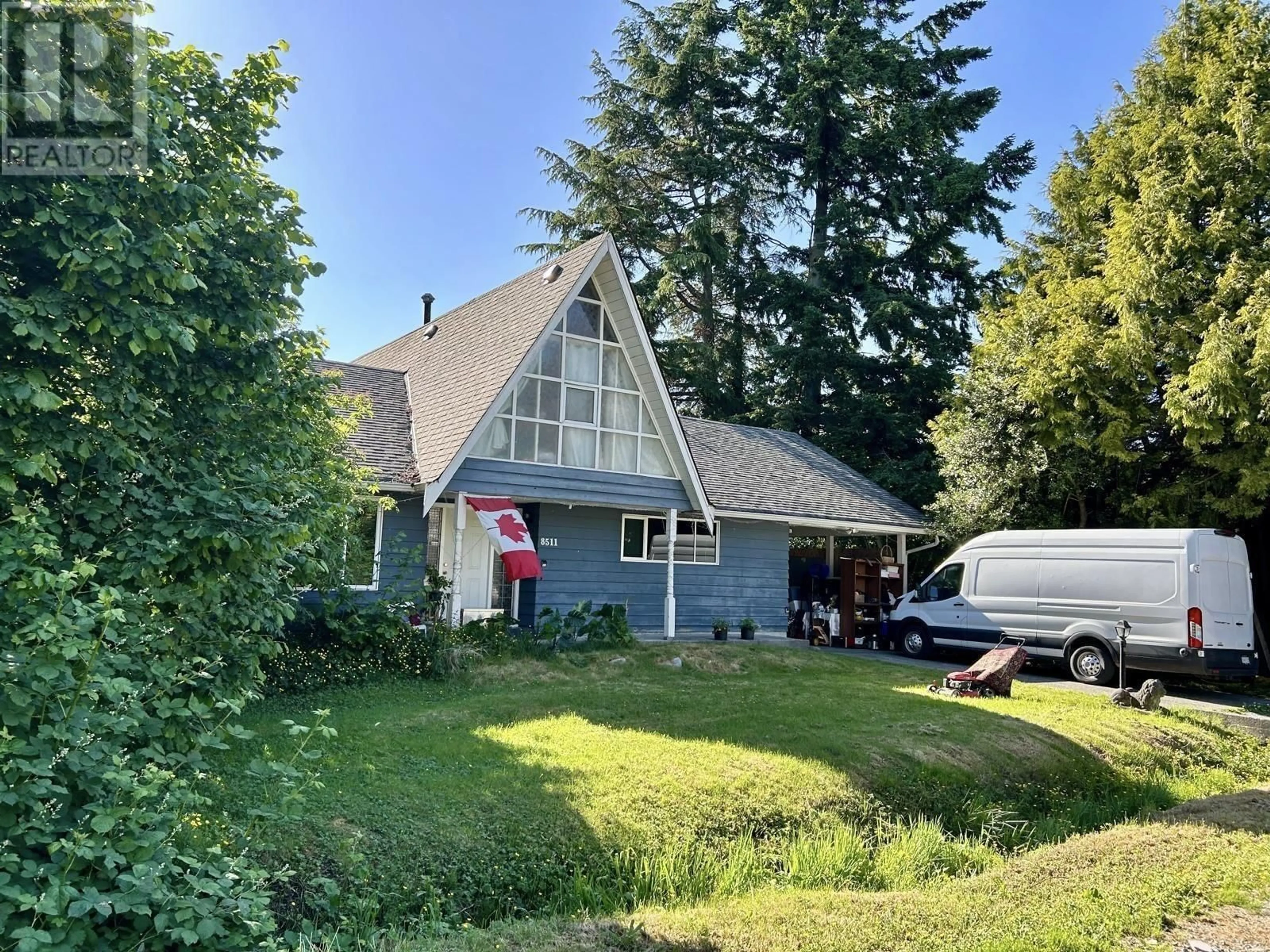 A pic from outside/outdoor area/front of a property/back of a property/a pic from drone, unknown for 8511 SPIRES ROAD, Richmond British Columbia V6Y1W3