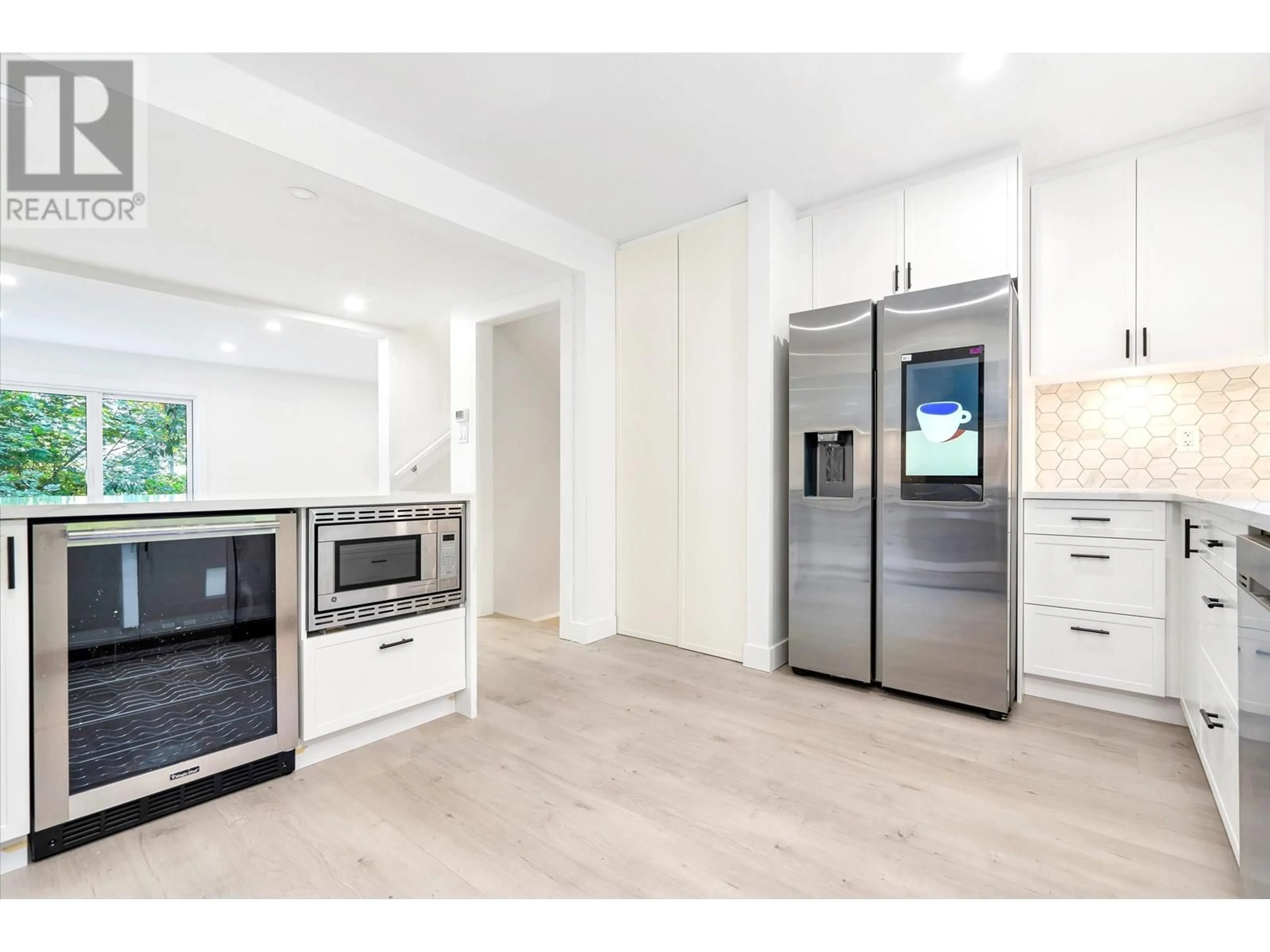 Open concept kitchen, unknown for 1126 CHATEAU PLACE, Port Moody British Columbia V3H1N6