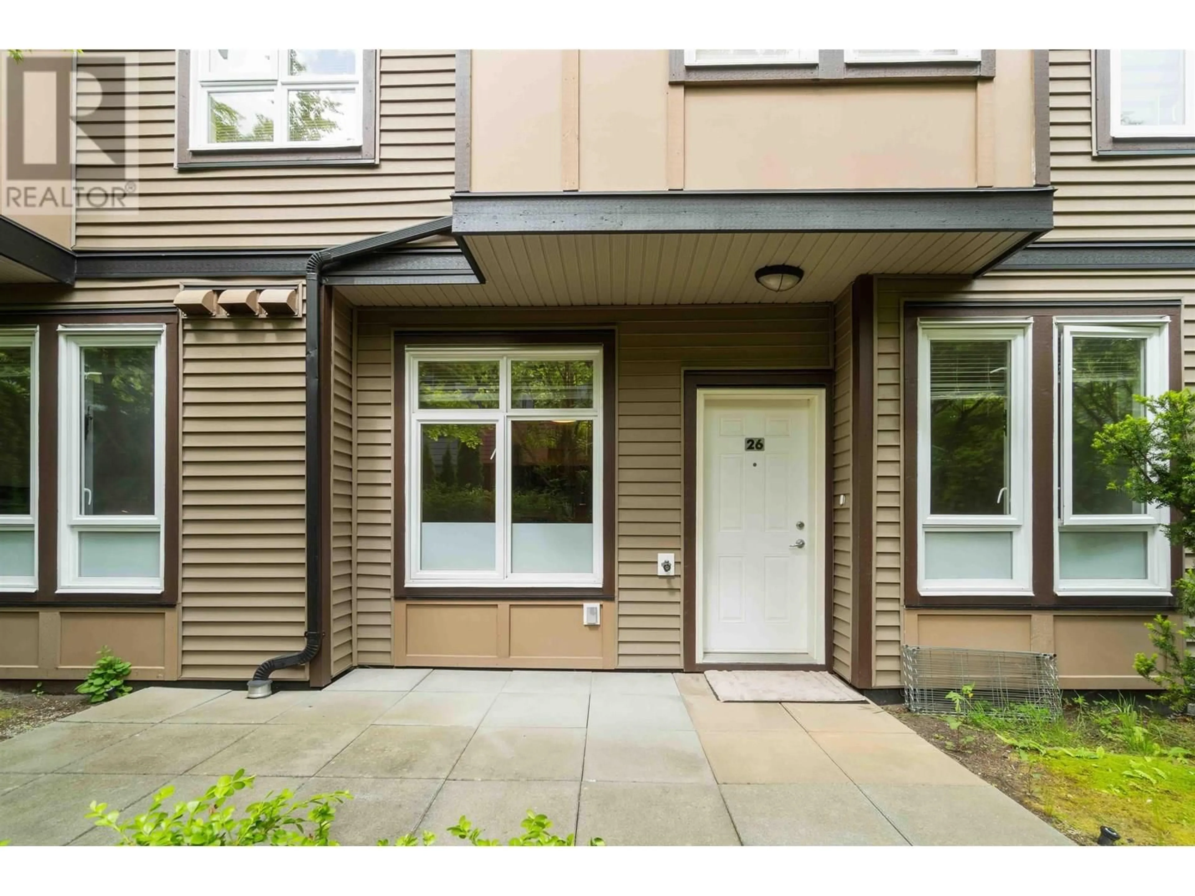 Indoor entryway for 26 - 6538 ELGIN AVENUE, Burnaby British Columbia V5H3S6