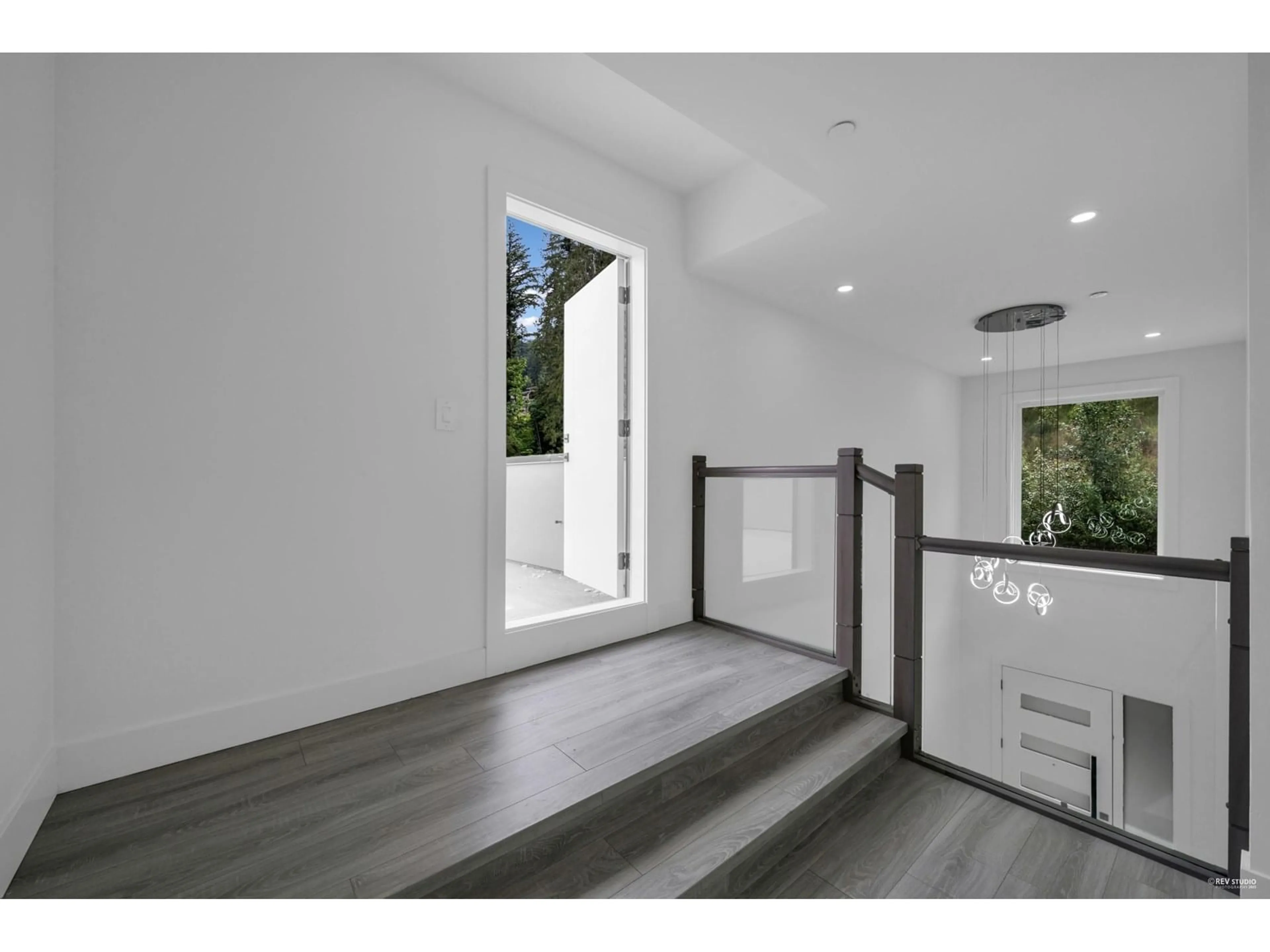 Indoor entryway for 4 - 5988 LINDEMAN STREET, Chilliwack British Columbia V2R0R9