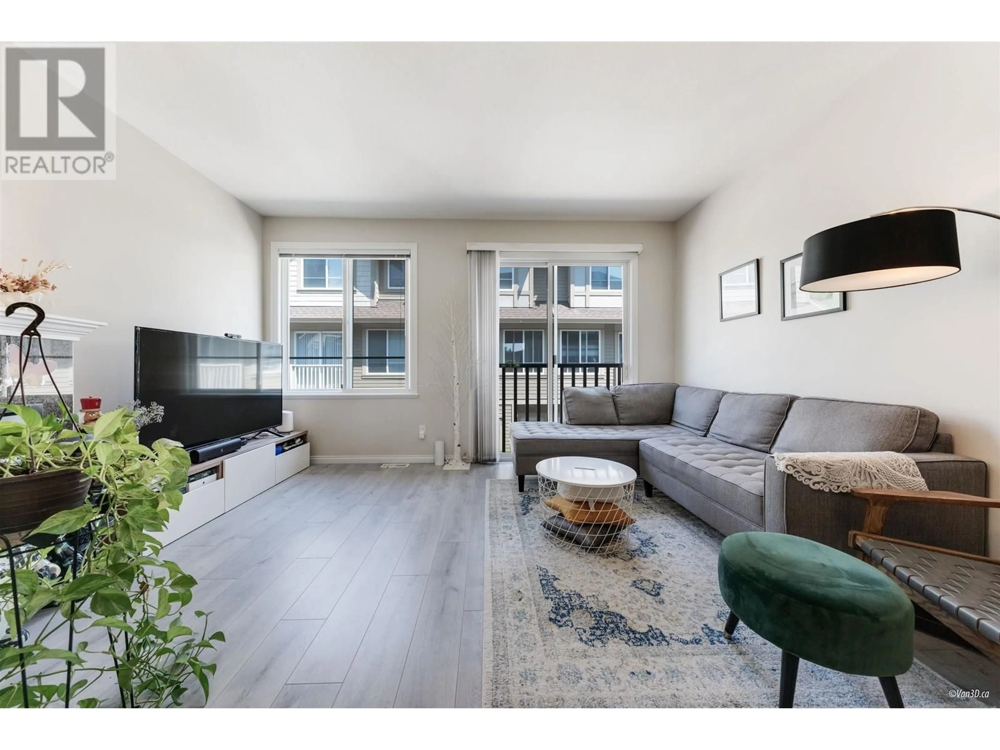 Living room with furniture, unknown for 22 - 8080 FRANCIS ROAD, Richmond British Columbia V6Y1A4