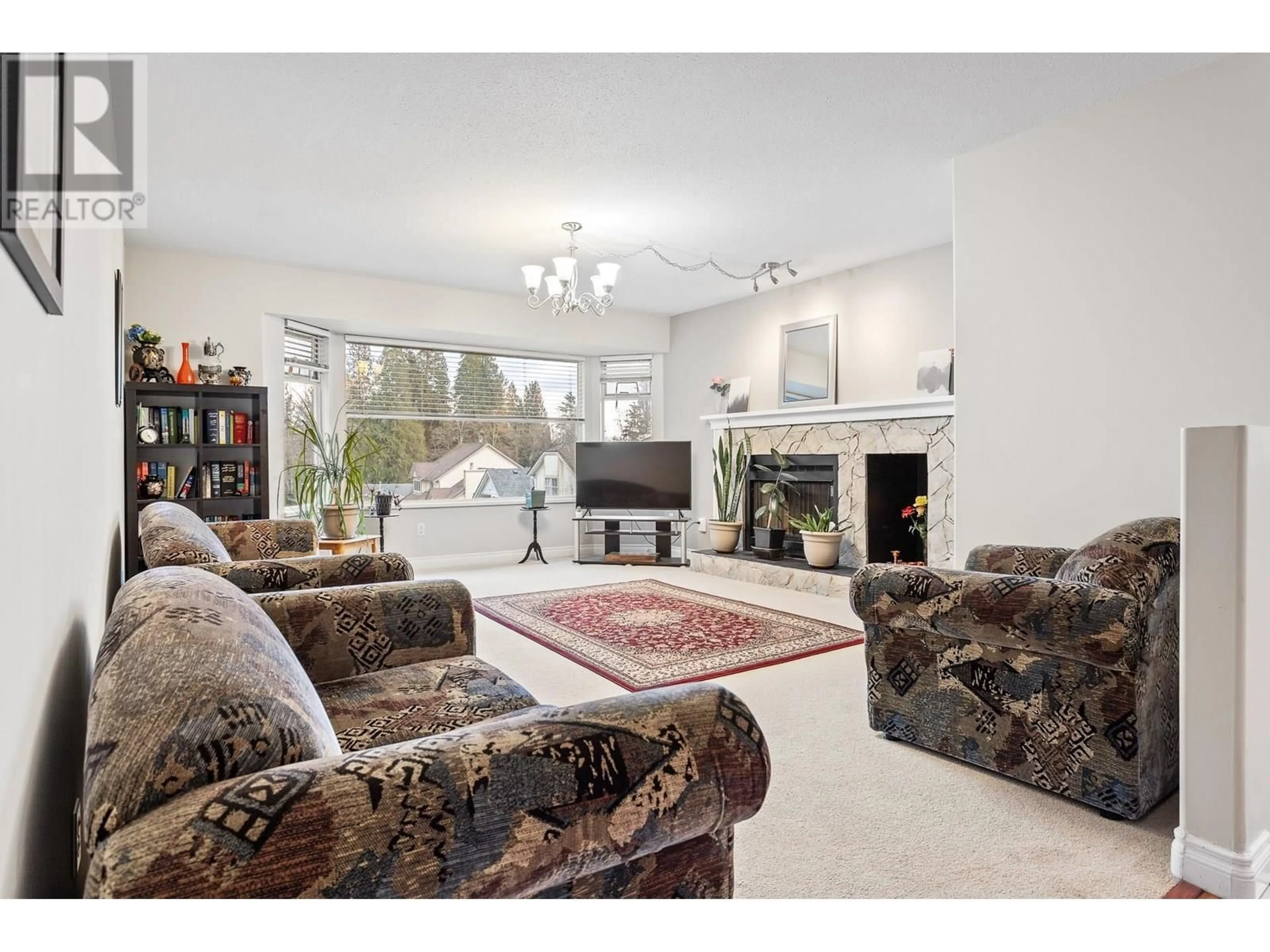 Living room with furniture, unknown for 2995 ALBION DRIVE, Coquitlam British Columbia V3B6W9