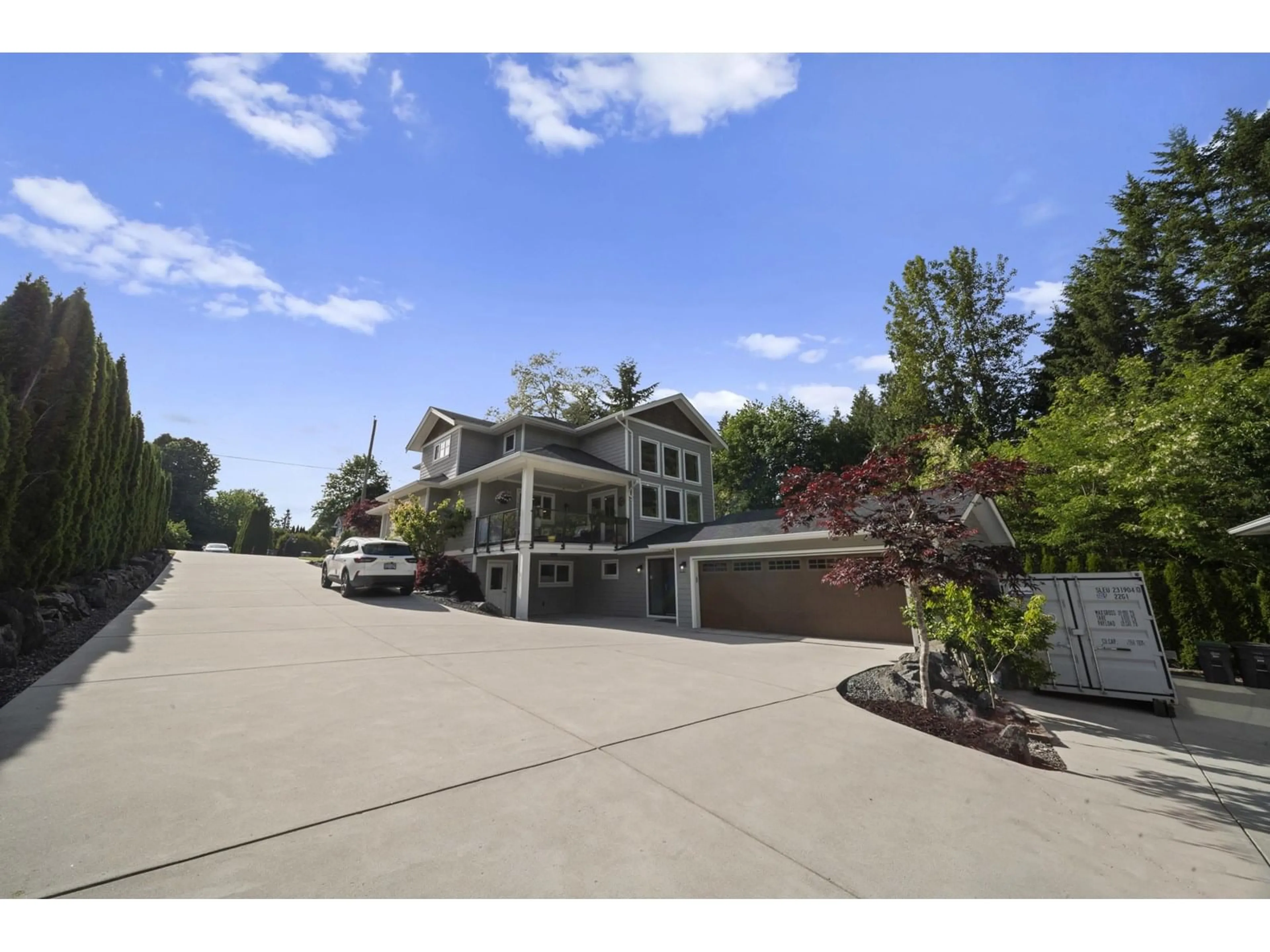 Unknown for 9868 181, Surrey British Columbia V4N4V6