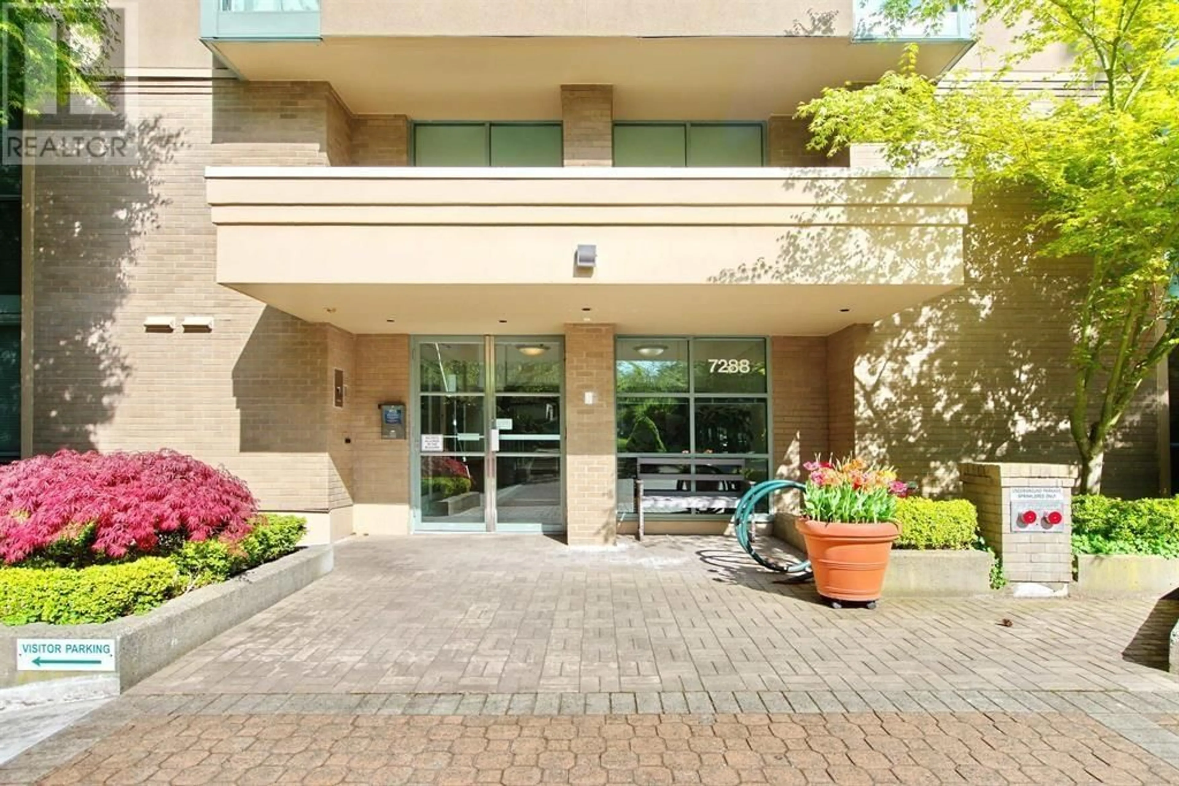 Indoor foyer for 230 - 7288 ACORN AVENUE, Burnaby British Columbia V5E4H6