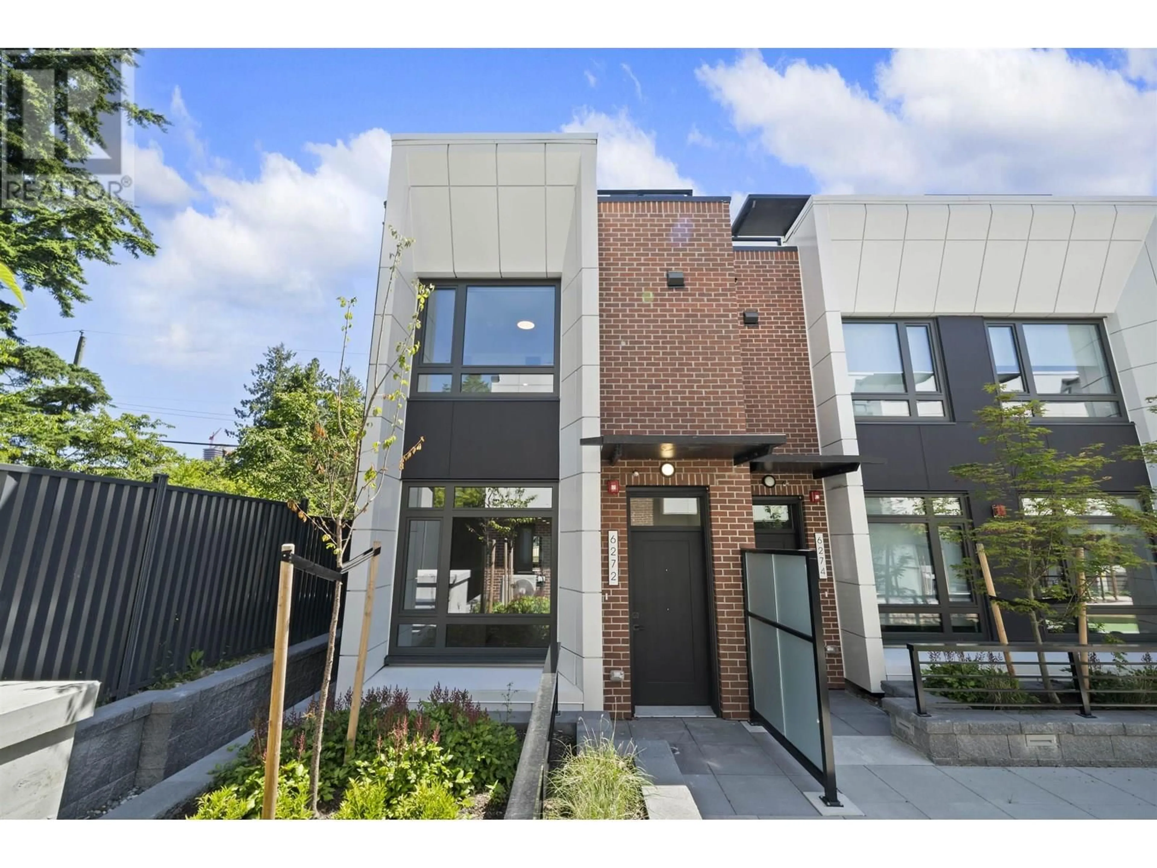 Home with brick exterior material, street for 6272 OAK STREET, Vancouver British Columbia V6M2W4