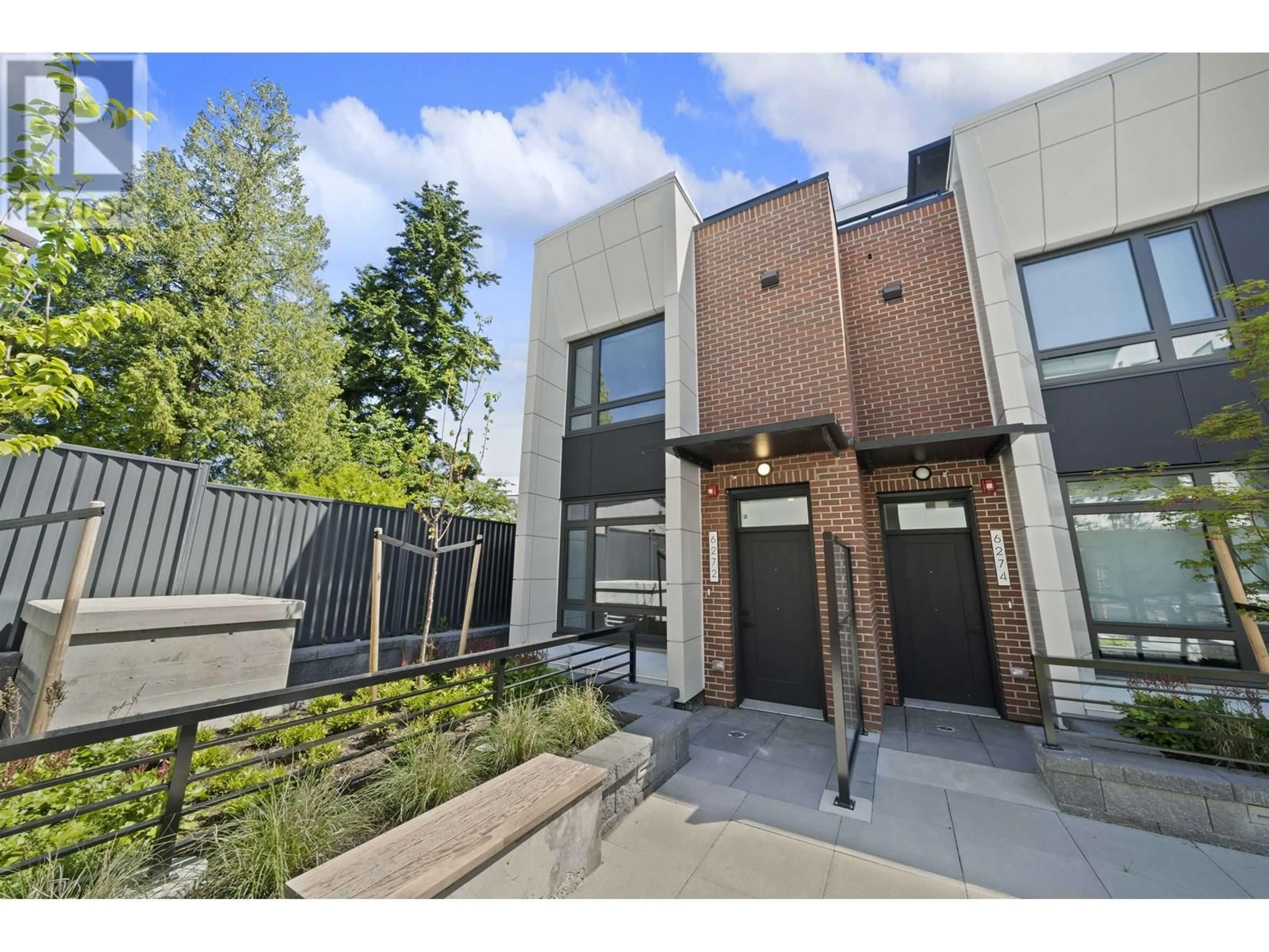 Unknown for 6272 OAK STREET, Vancouver British Columbia V6M2W4