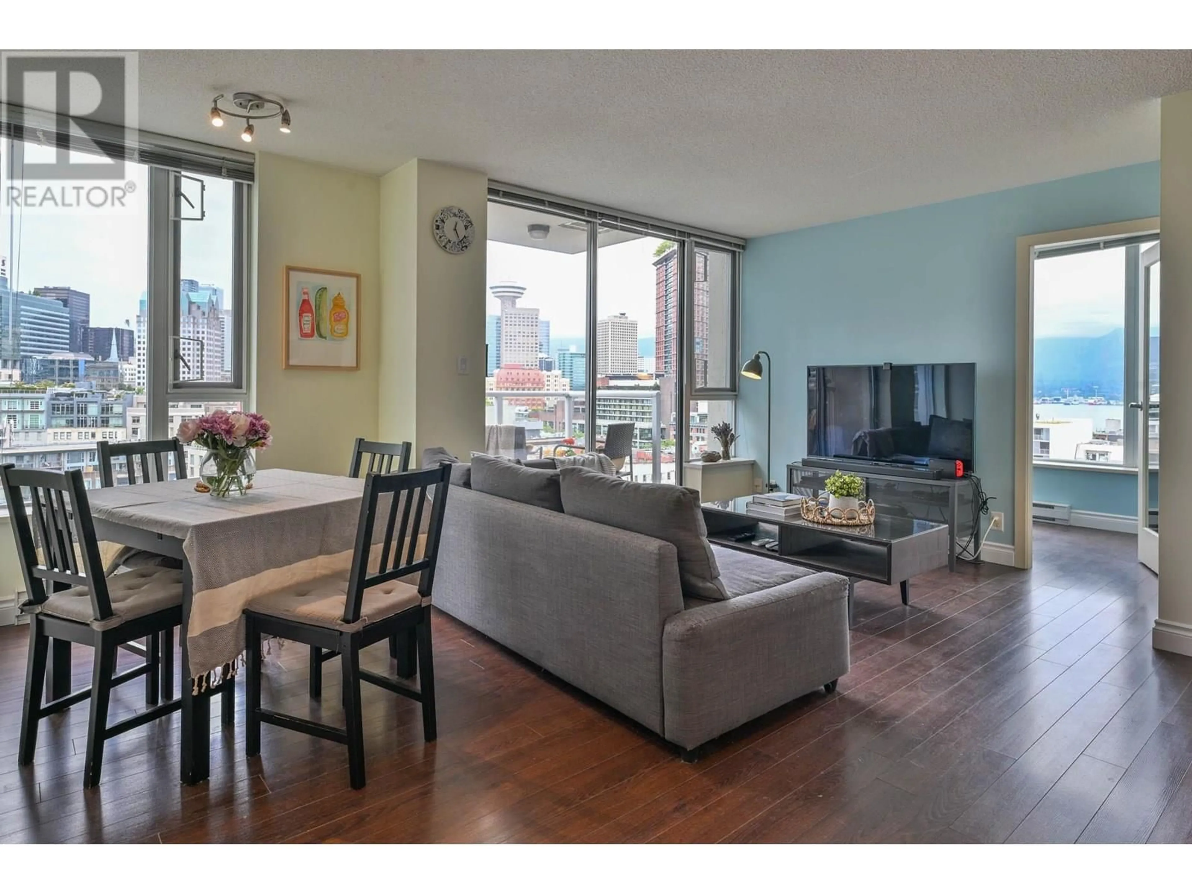 Living room with furniture, wood/laminate floor for 1804 - 550 TAYLOR STREET, Vancouver British Columbia V6B1R1