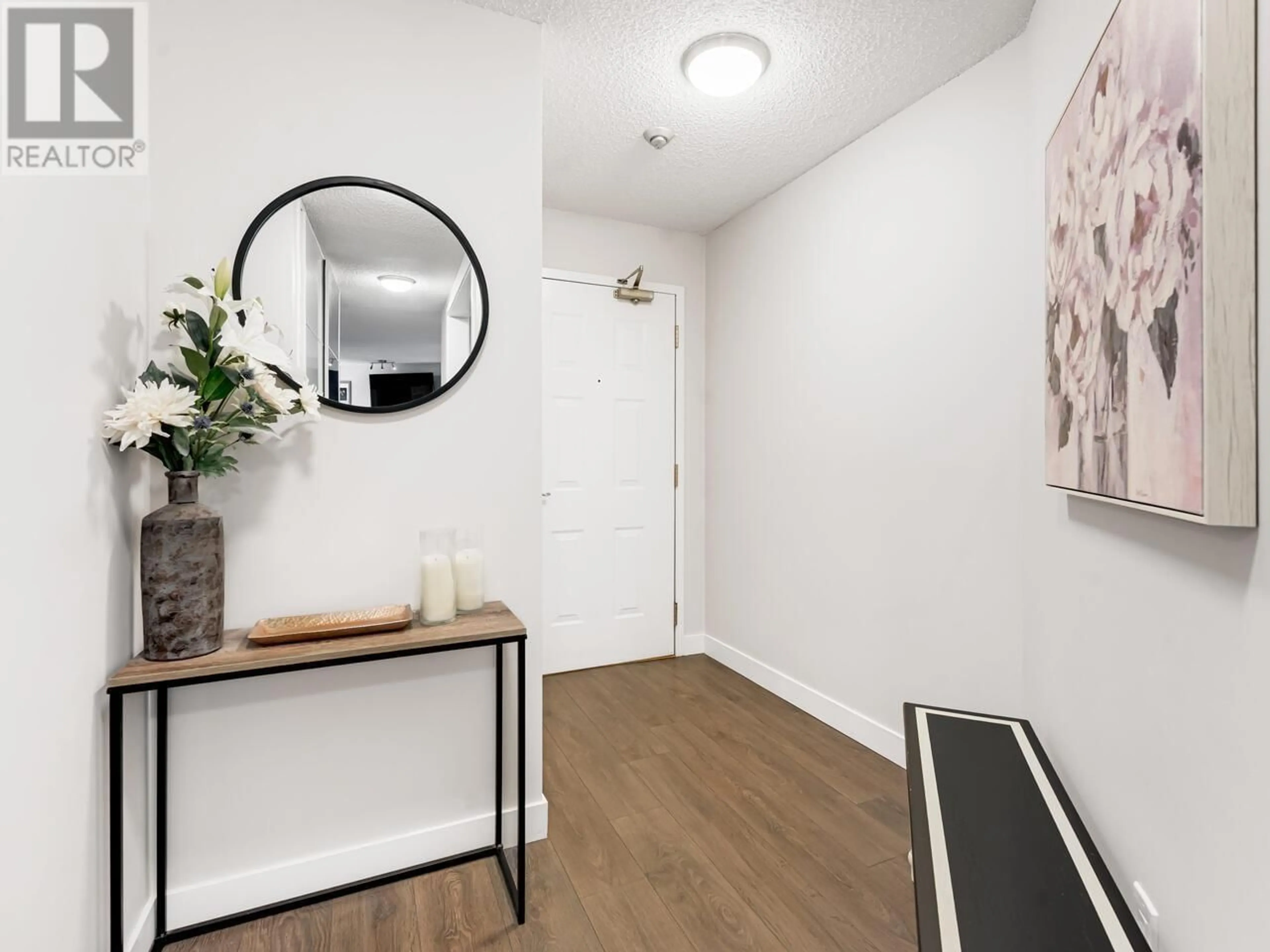 Indoor entryway for 214 - 7453 MOFFATT ROAD, Richmond British Columbia V6Y3W1