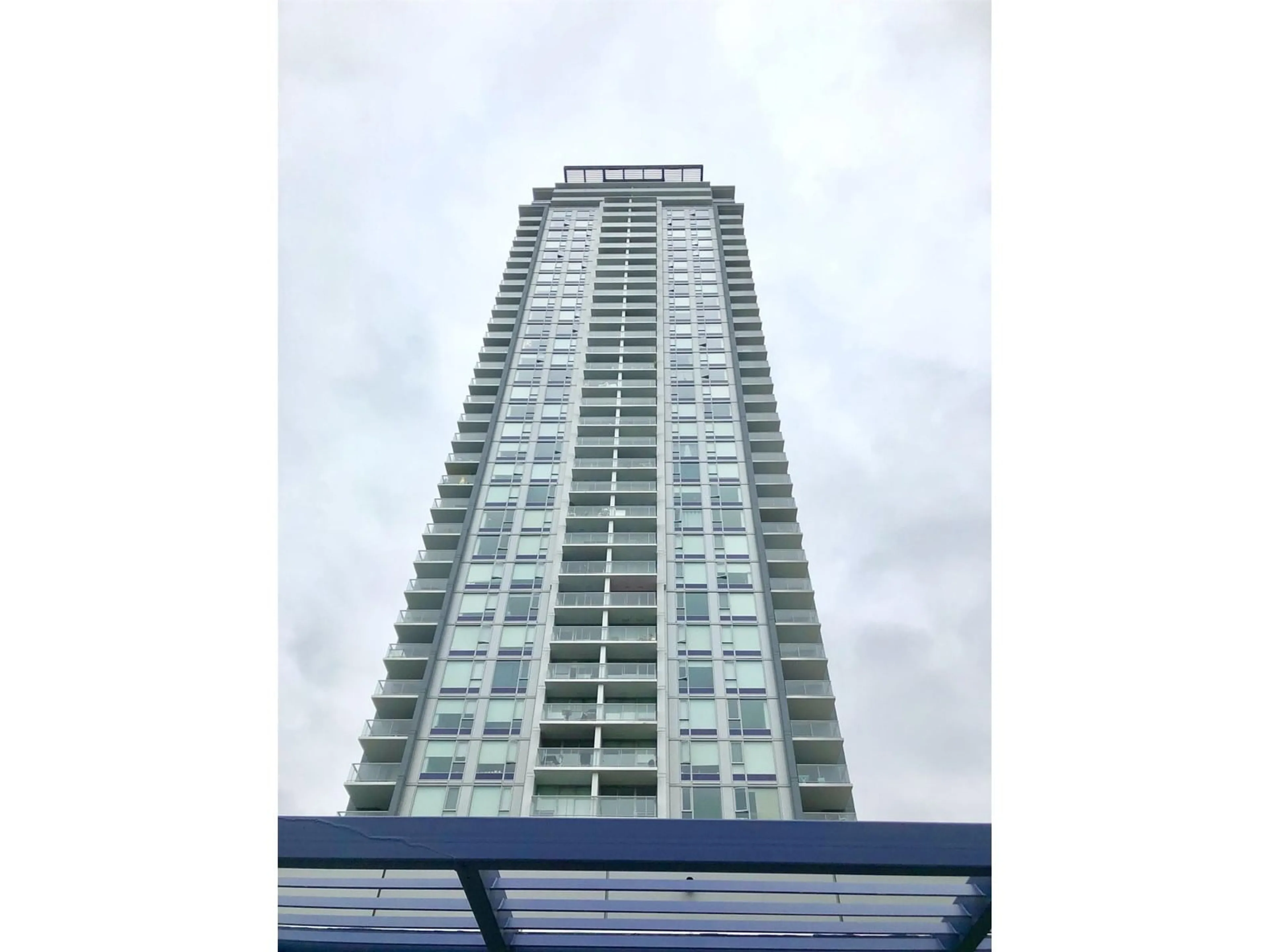 Unknown for 4110 - 13750 100, Surrey British Columbia V3T0L3