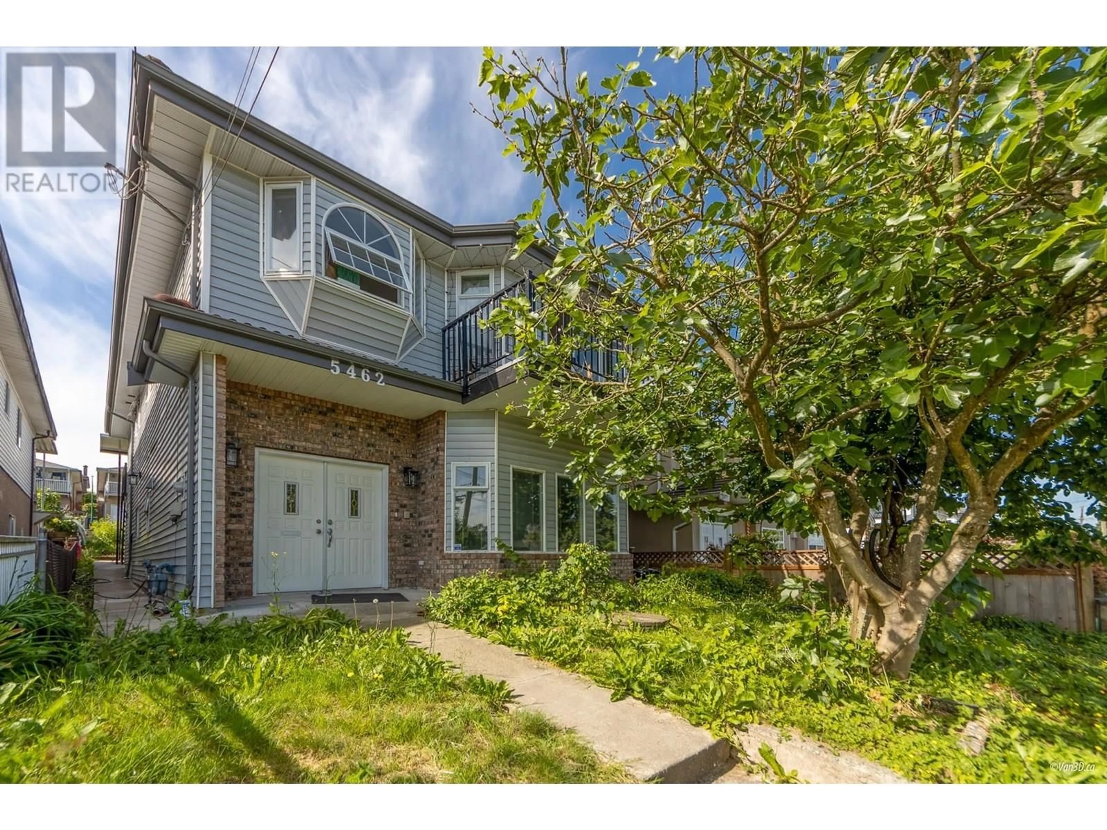 A pic from outside/outdoor area/front of a property/back of a property/a pic from drone, street for 5462 MANOR STREET, Burnaby British Columbia V5G1B7
