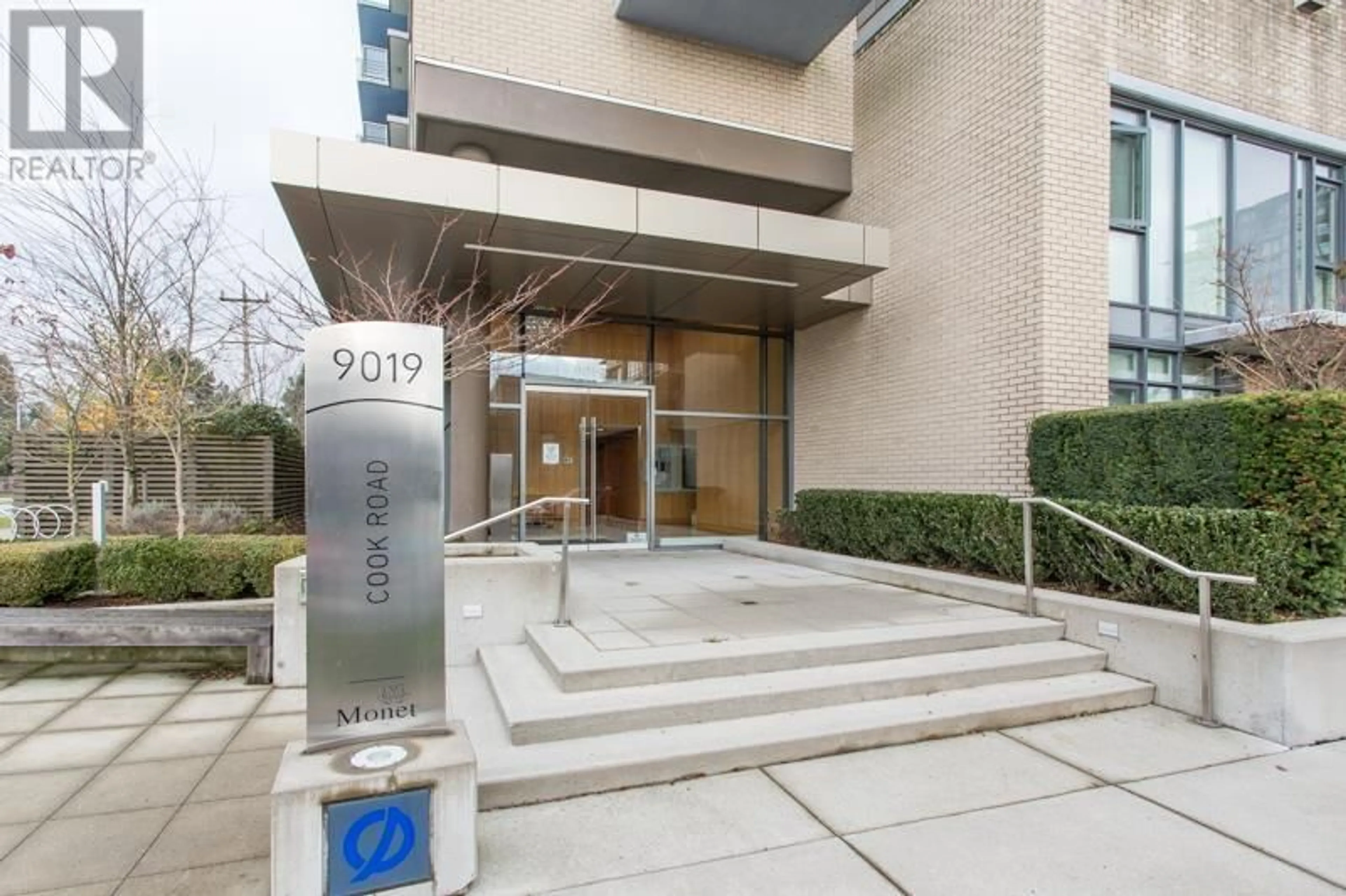Indoor foyer for 607 - 9019 COOK ROAD, Richmond British Columbia V6Y0G6