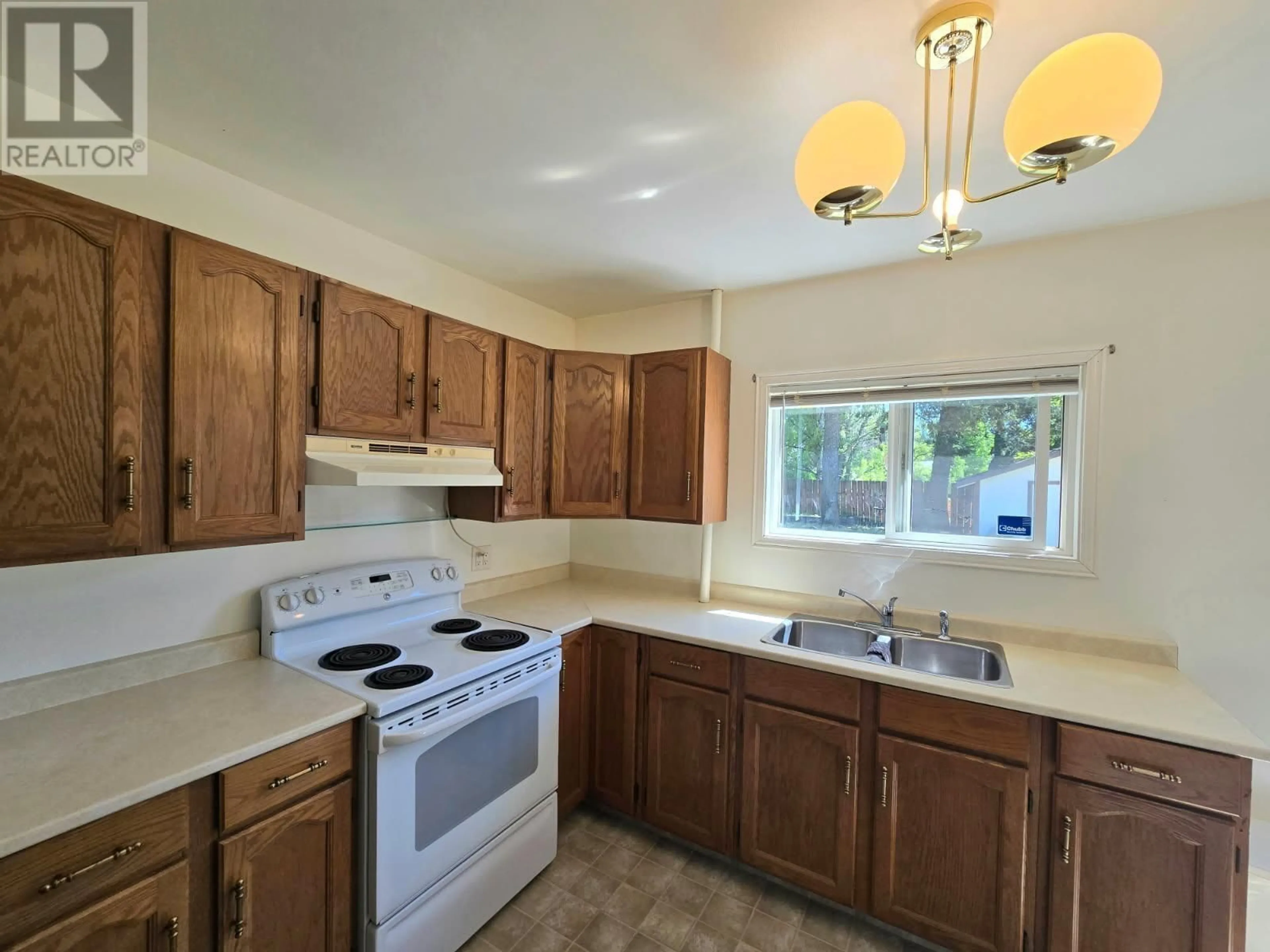 Standard kitchen, unknown for 757 NORTH NECHAKO ROAD, Prince George British Columbia V2K1A2