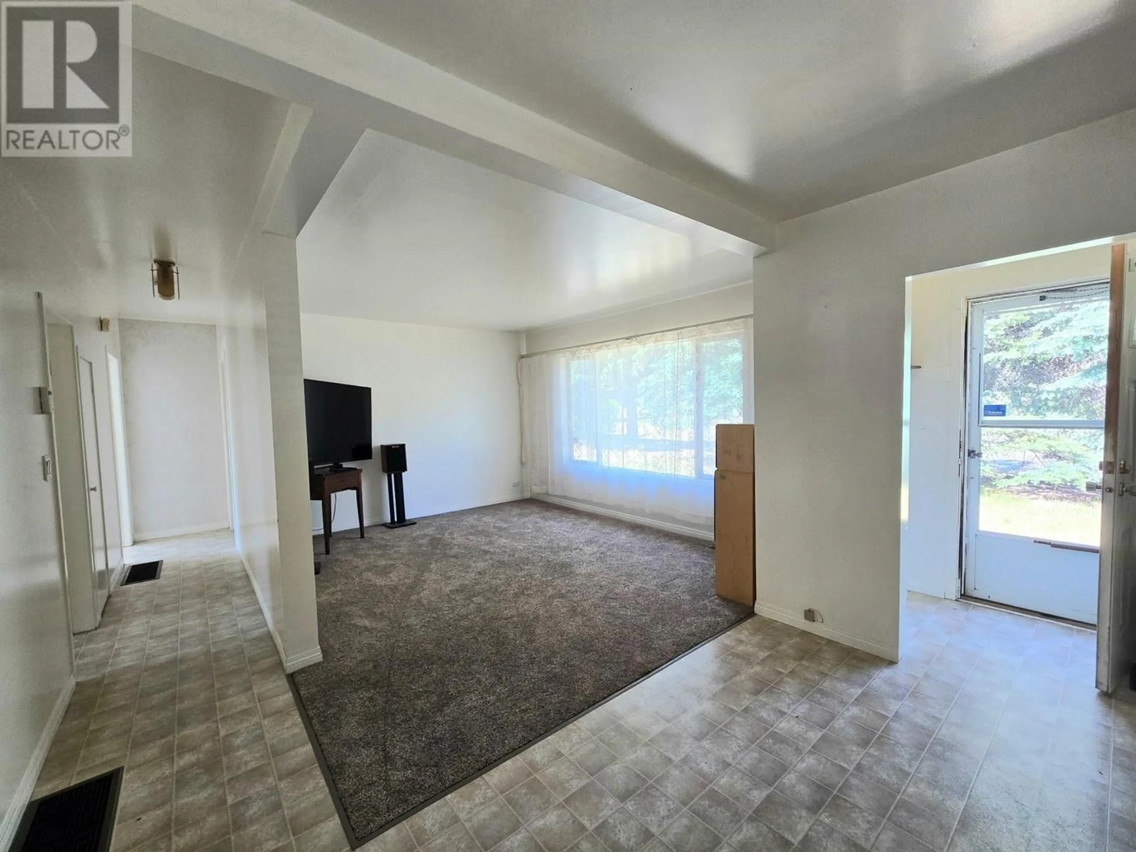 A pic of a room for 757 NORTH NECHAKO ROAD, Prince George British Columbia V2K1A2