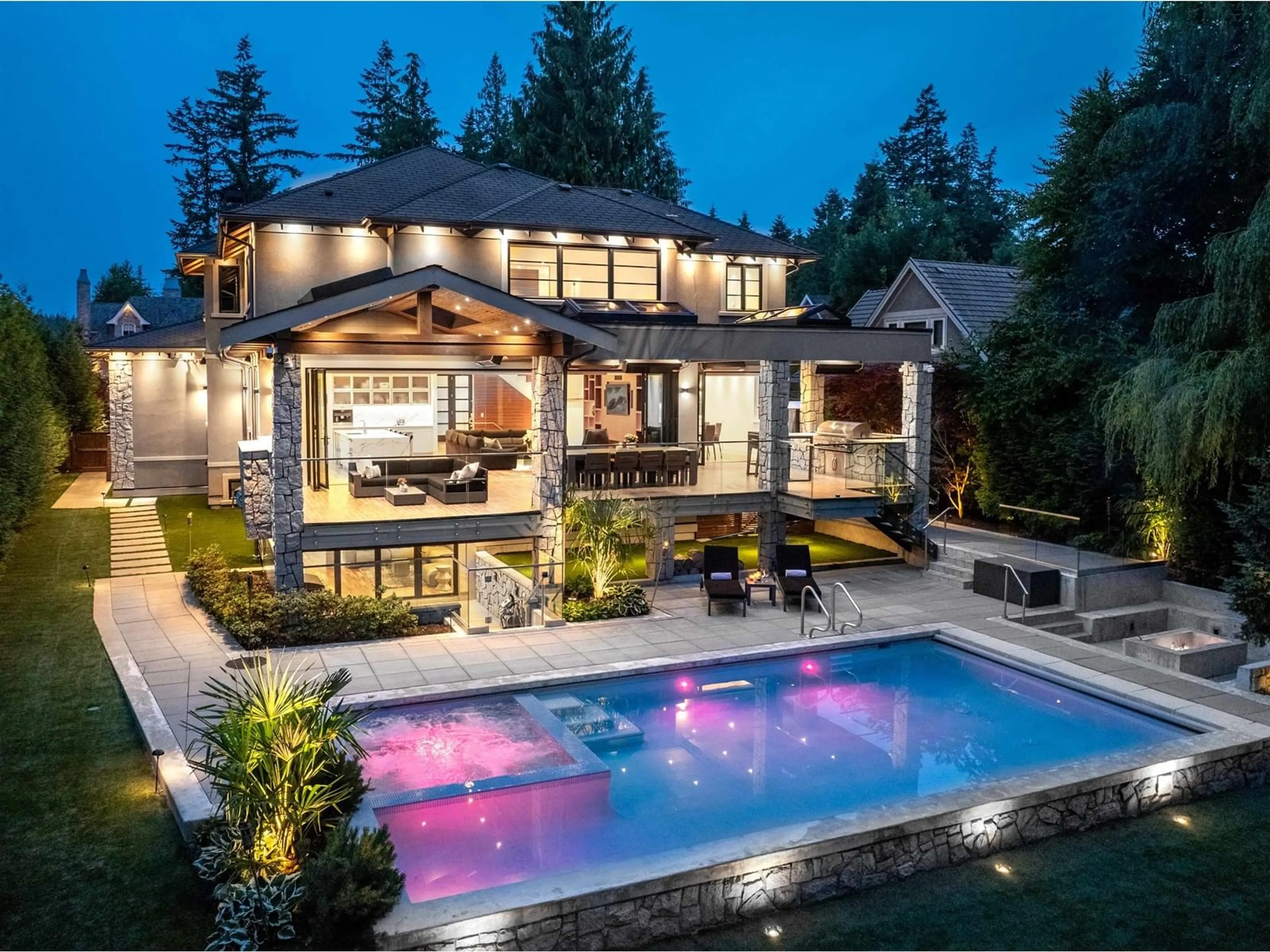 Unknown for 14073 34A, Surrey British Columbia V4P0A8