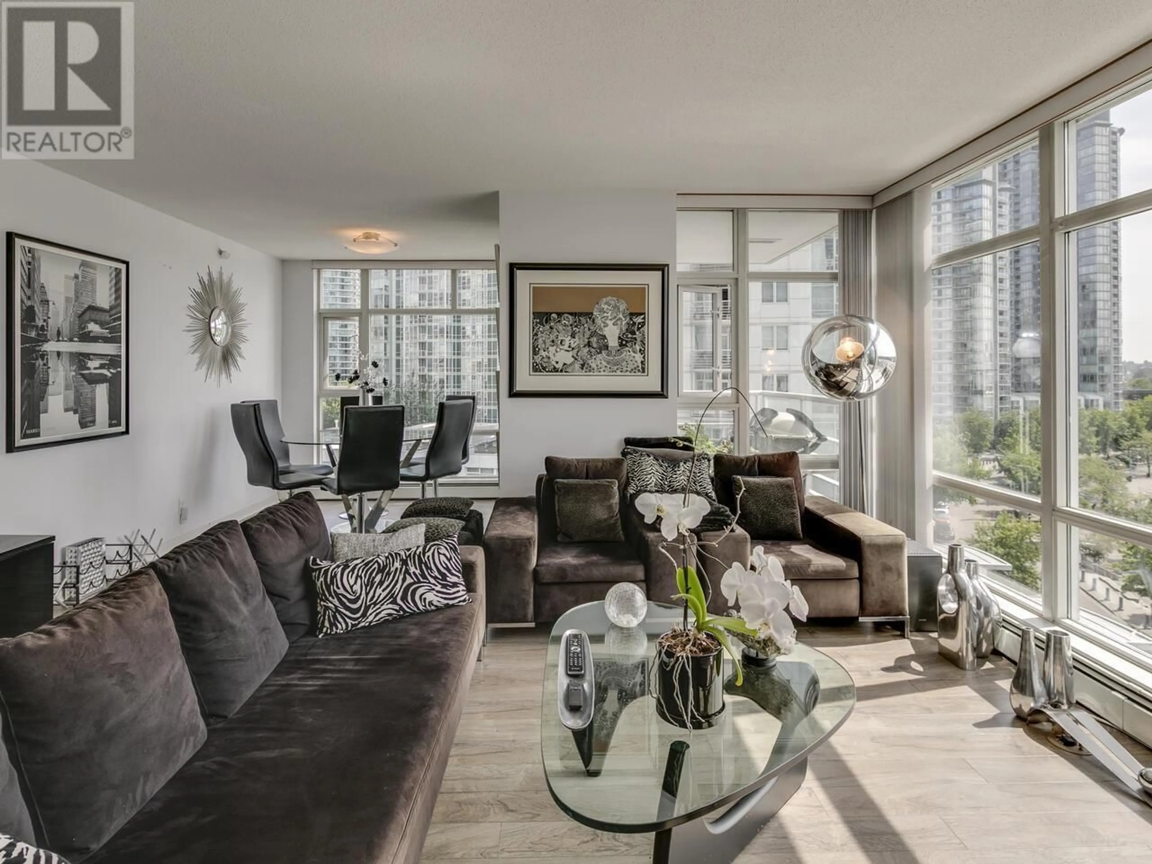Living room with furniture, unknown for 802 - 1199 MARINASIDE CRESCENT, Vancouver British Columbia V6Z2Y2