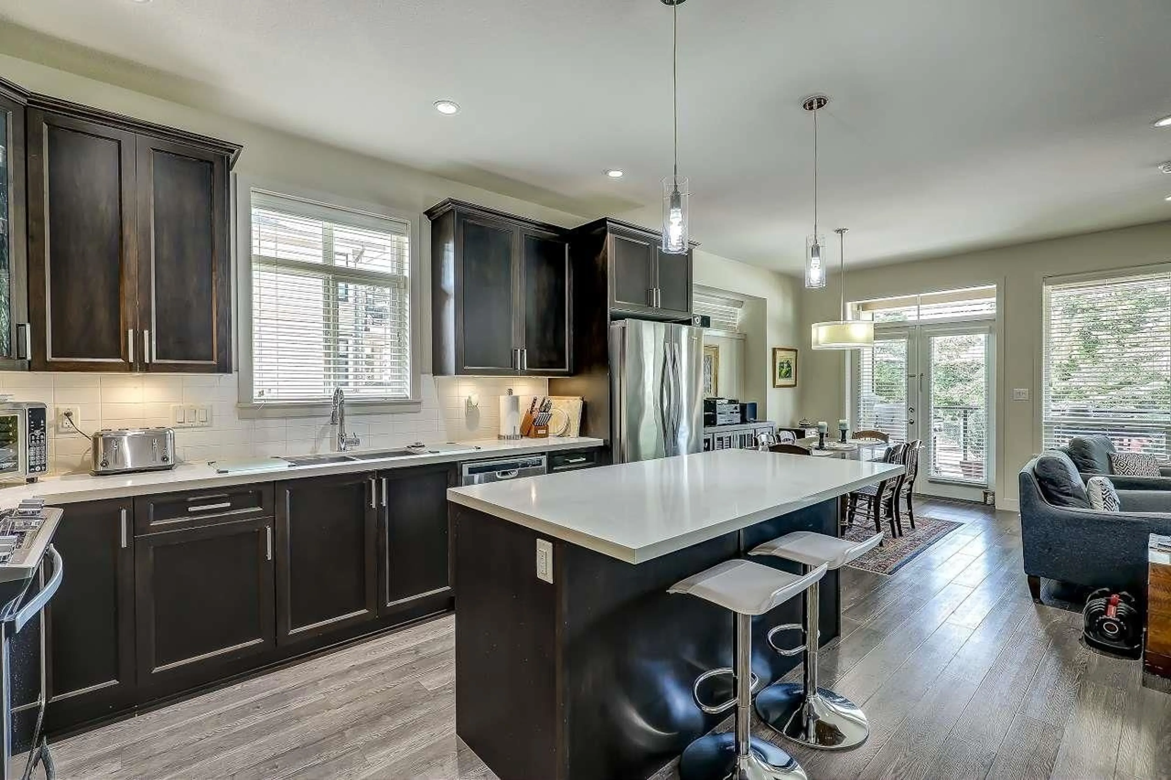 Open concept kitchen, unknown for 1 - 35846 MCKEE, Abbotsford British Columbia V3G2L6