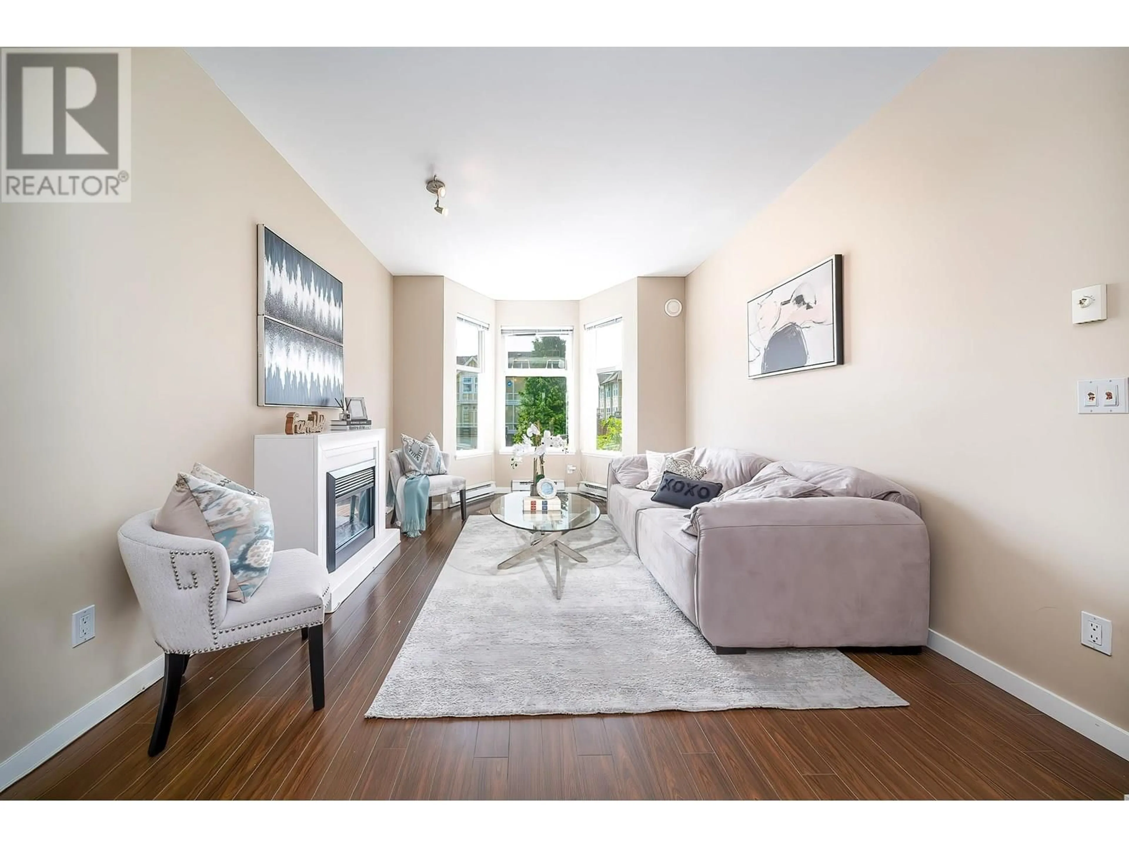 Living room with furniture, unknown for 42 - 6099 ALDER STREET, Richmond British Columbia V6Y0A8