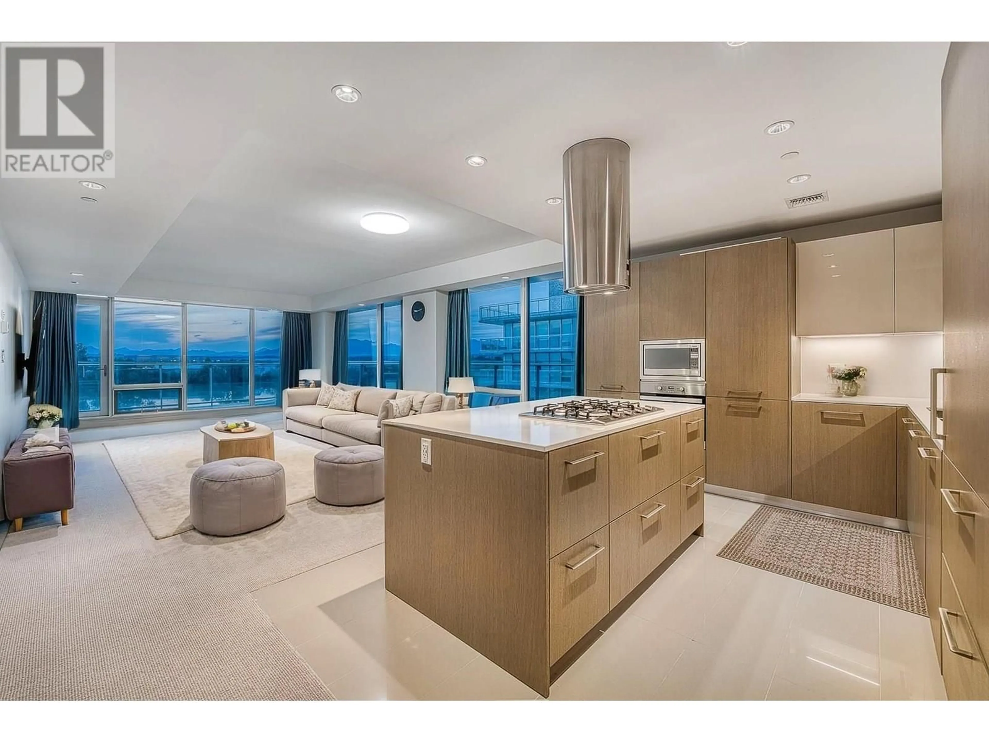 Open concept kitchen, ceramic/tile floor for 402 - 6611 PEARSON WAY, Richmond British Columbia V7C0C3