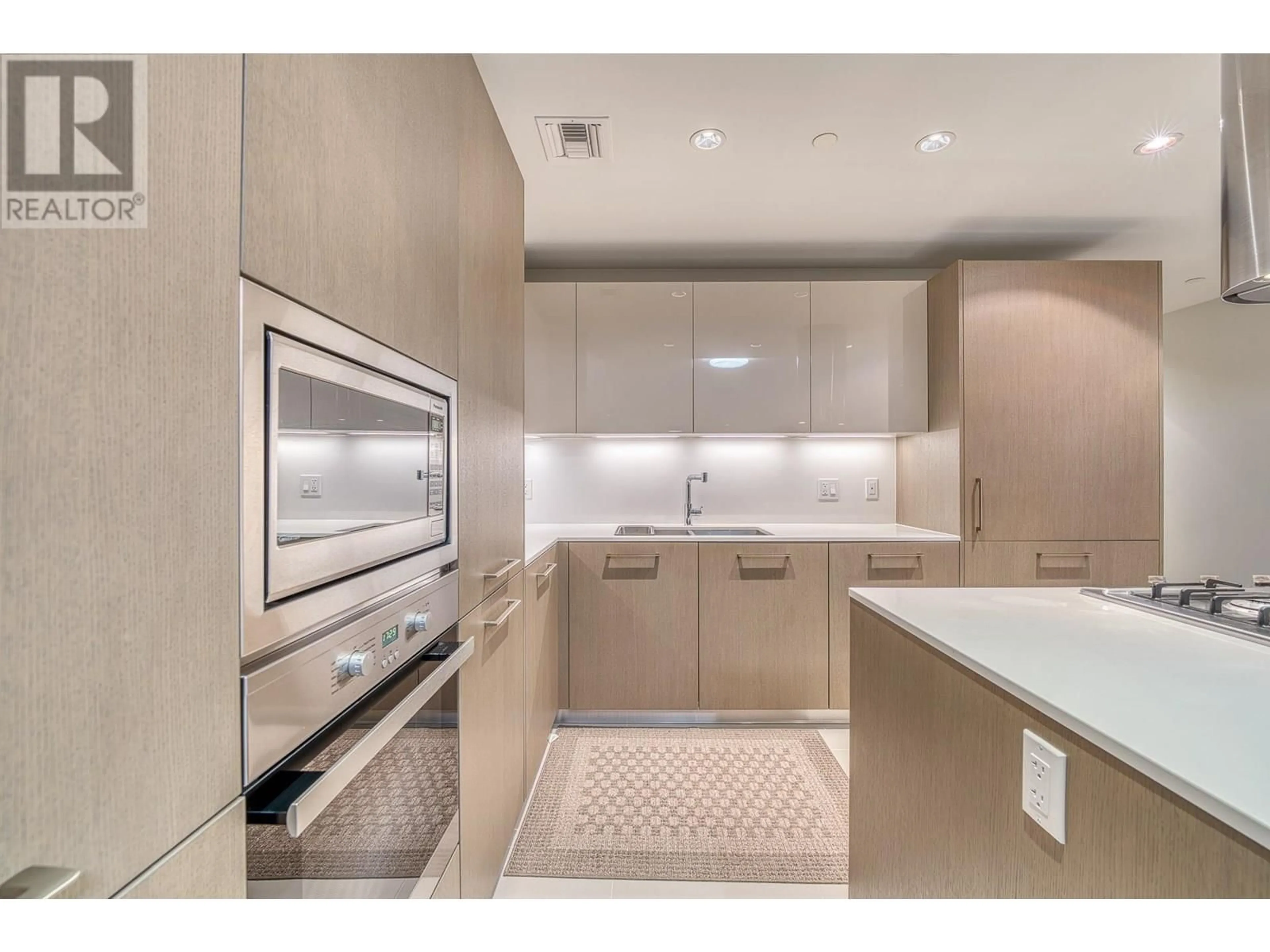 Standard kitchen, ceramic/tile floor for 402 - 6611 PEARSON WAY, Richmond British Columbia V7C0C3