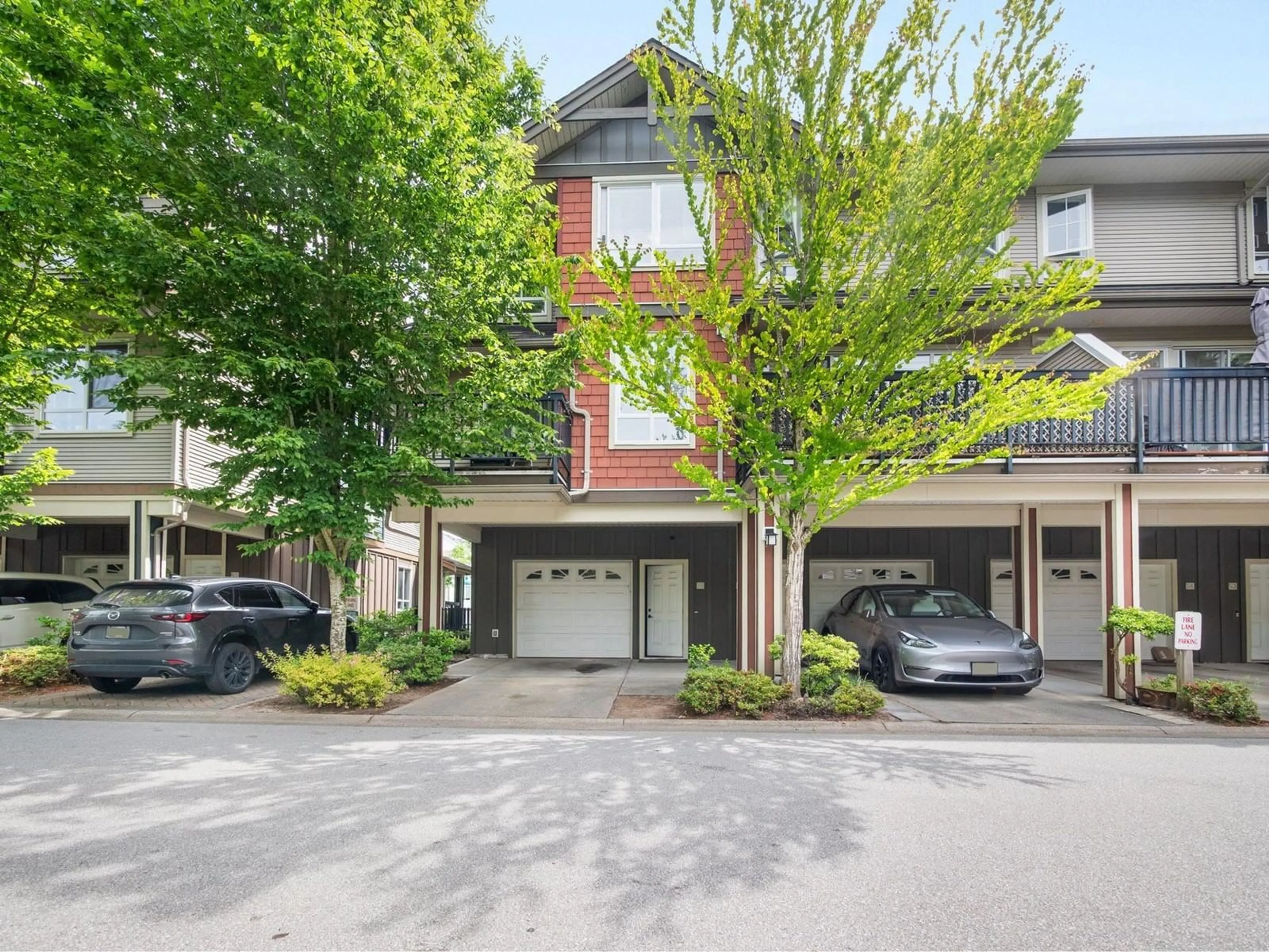 Unknown for 56 - 7088 191, Surrey British Columbia V4N0B4