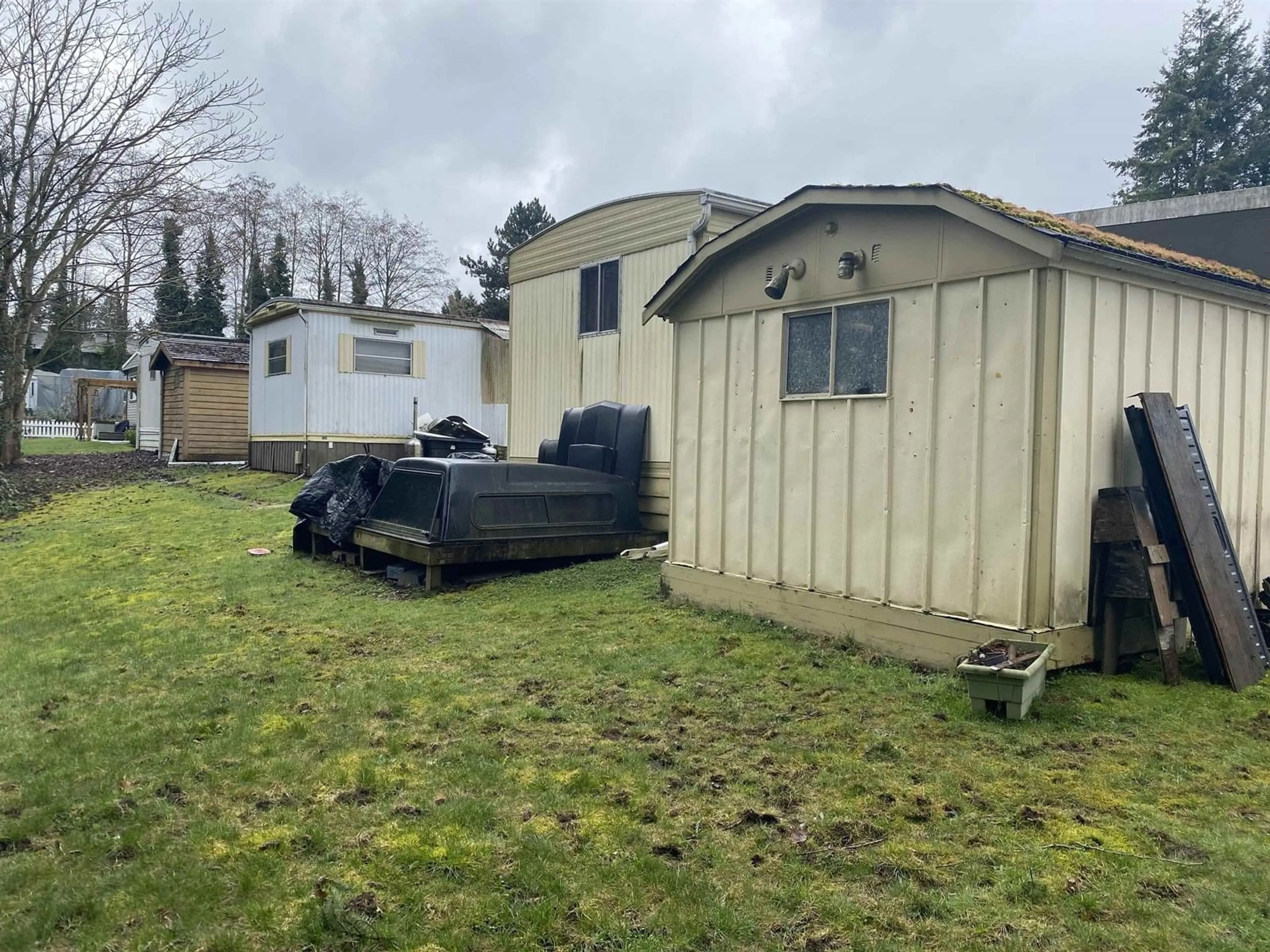 Shed for 130 - 7790 KING GEORGE, Surrey British Columbia V3W5Y4