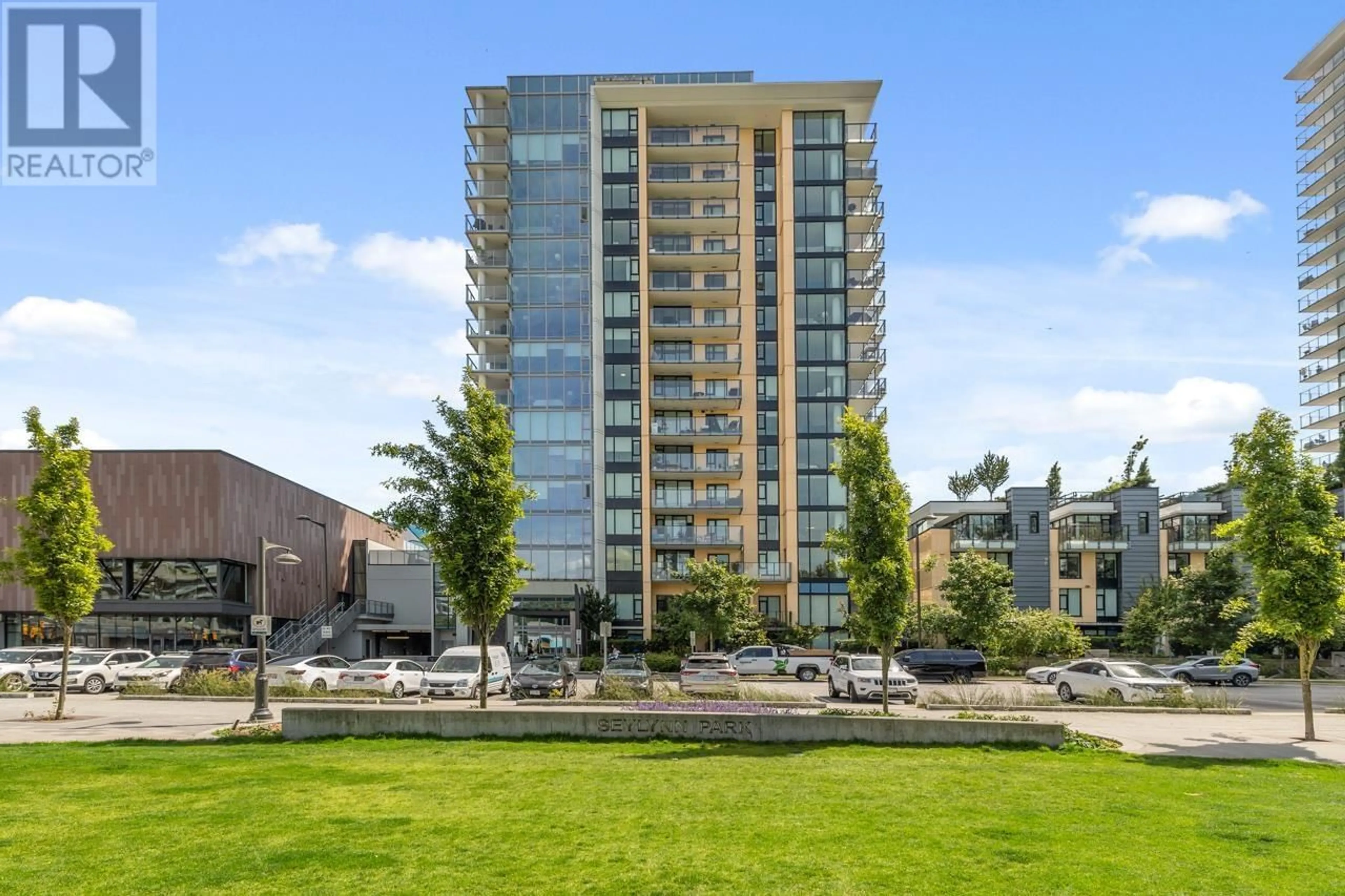 A pic from outside/outdoor area/front of a property/back of a property/a pic from drone, building for 407 - 1471 HUNTER STREET, North Vancouver British Columbia V7J1H3