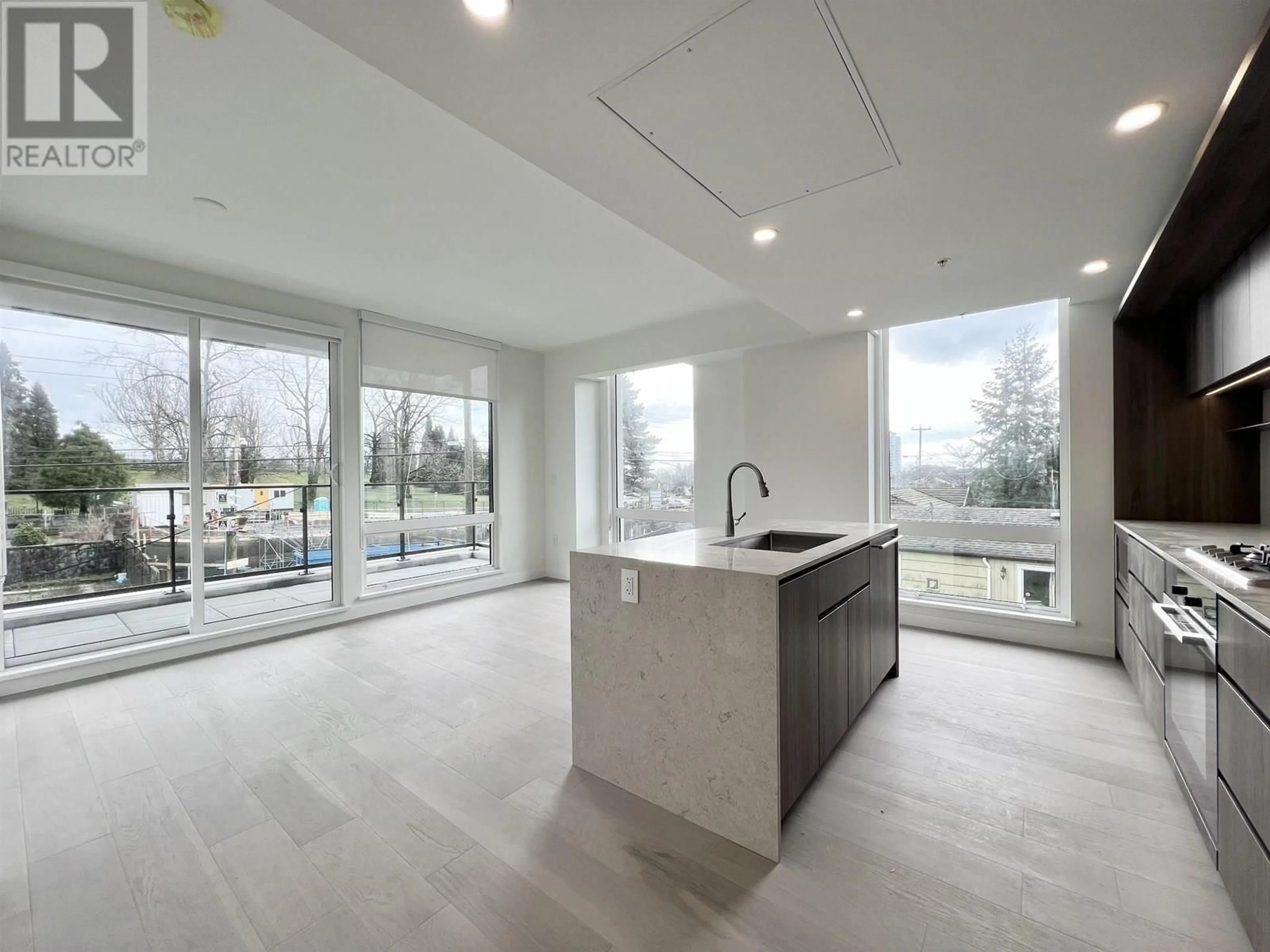Open concept kitchen, unknown for 205 - 5212 CAMBIE STREET, Vancouver British Columbia V5Z2Z7