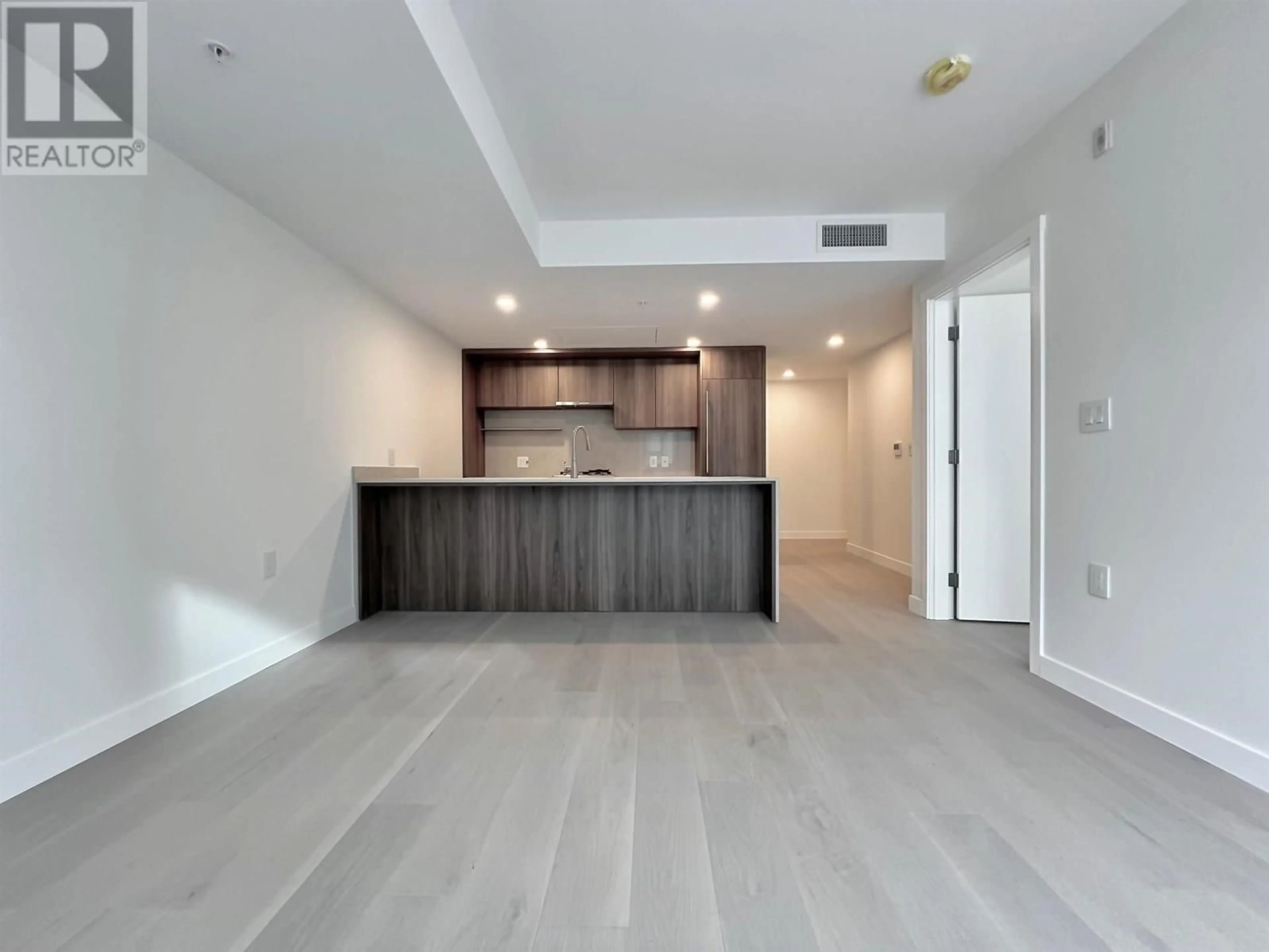 A pic of a room for 216 - 5212 CAMBIE STREET, Vancouver British Columbia V5Z2Z7